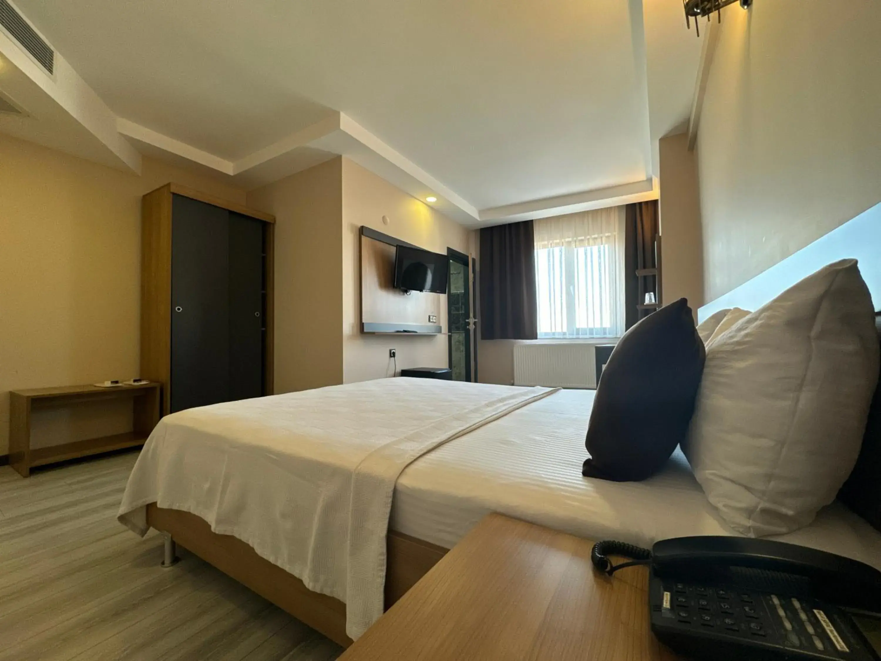 Bed in KORKMAZ OTEL Bed in KORKMAZ OTEL