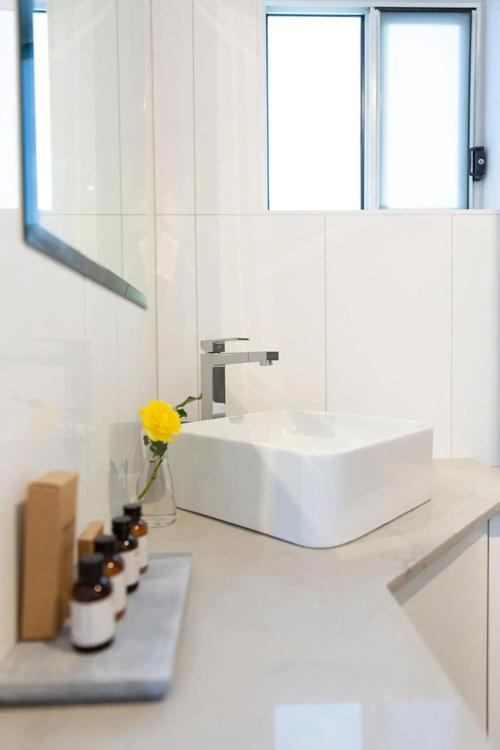 Bathroom in Fountain View Motel