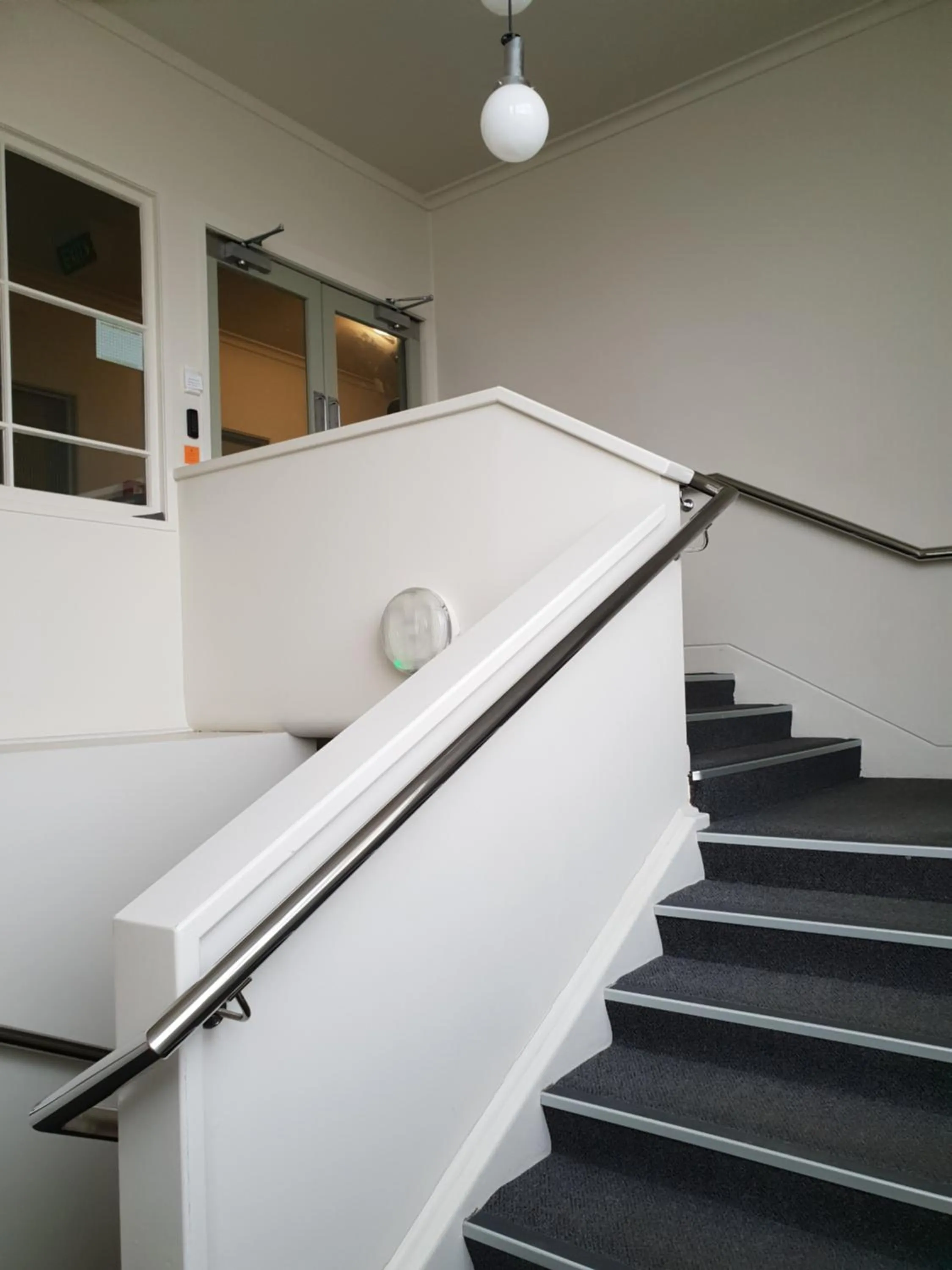 Horse and Jockey Inn