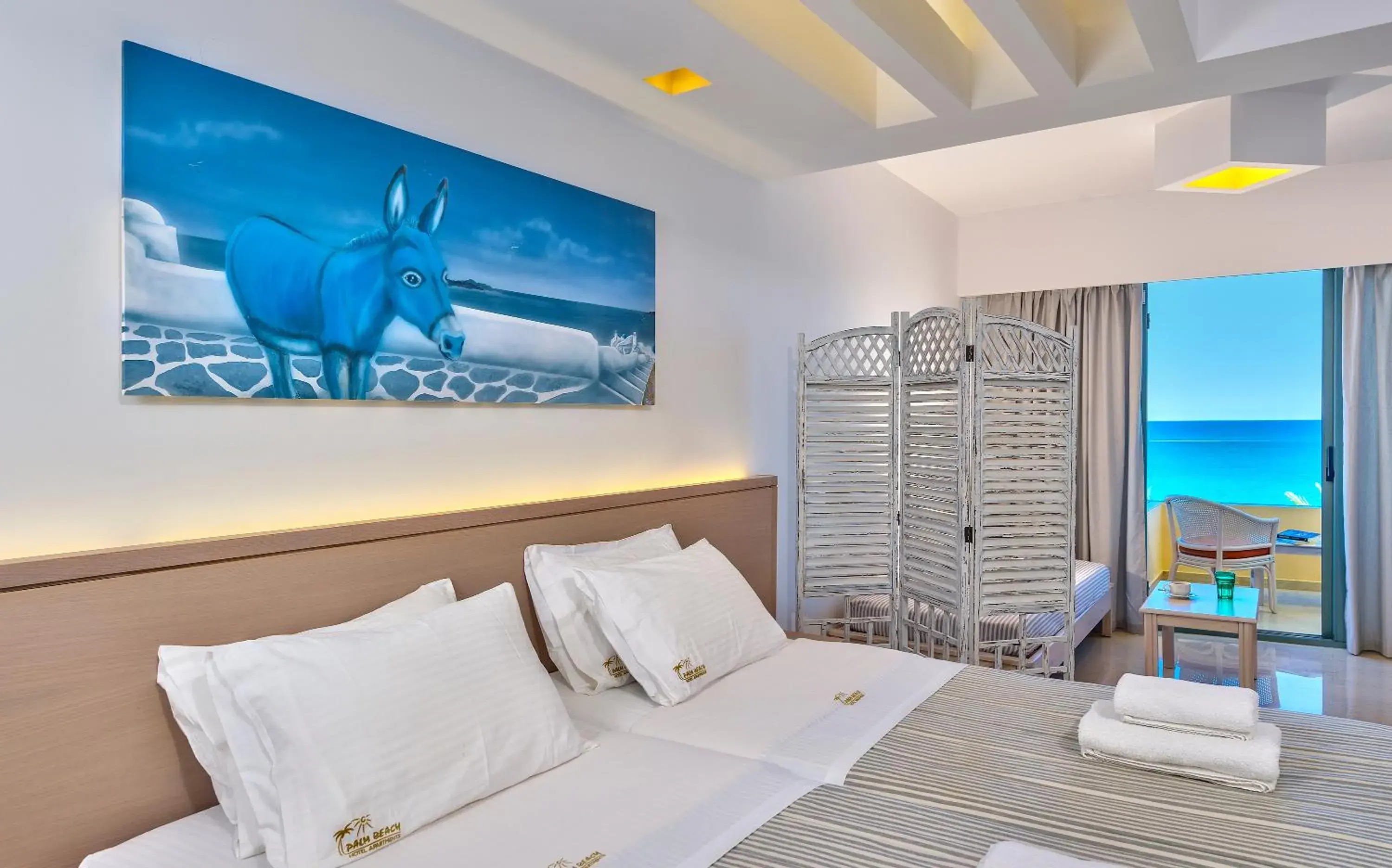 Photo of the whole room, Bed in Palm Beach Hotel Apartments Photo of the whole room, Bed in Palm Beach Hotel Apartments