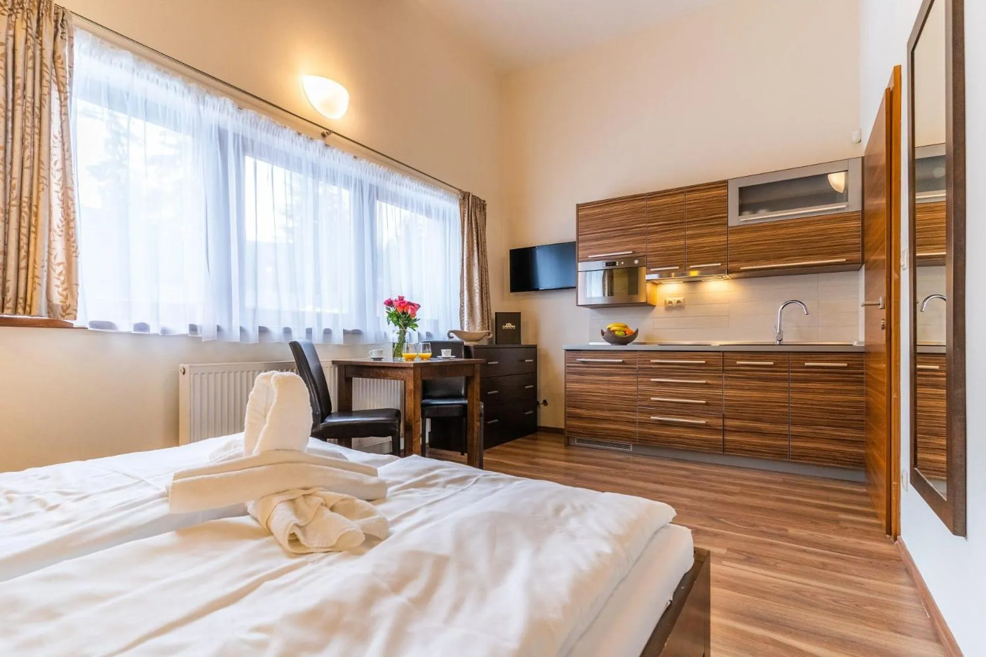 Photo of the whole room, Bed in Villa Gardenia