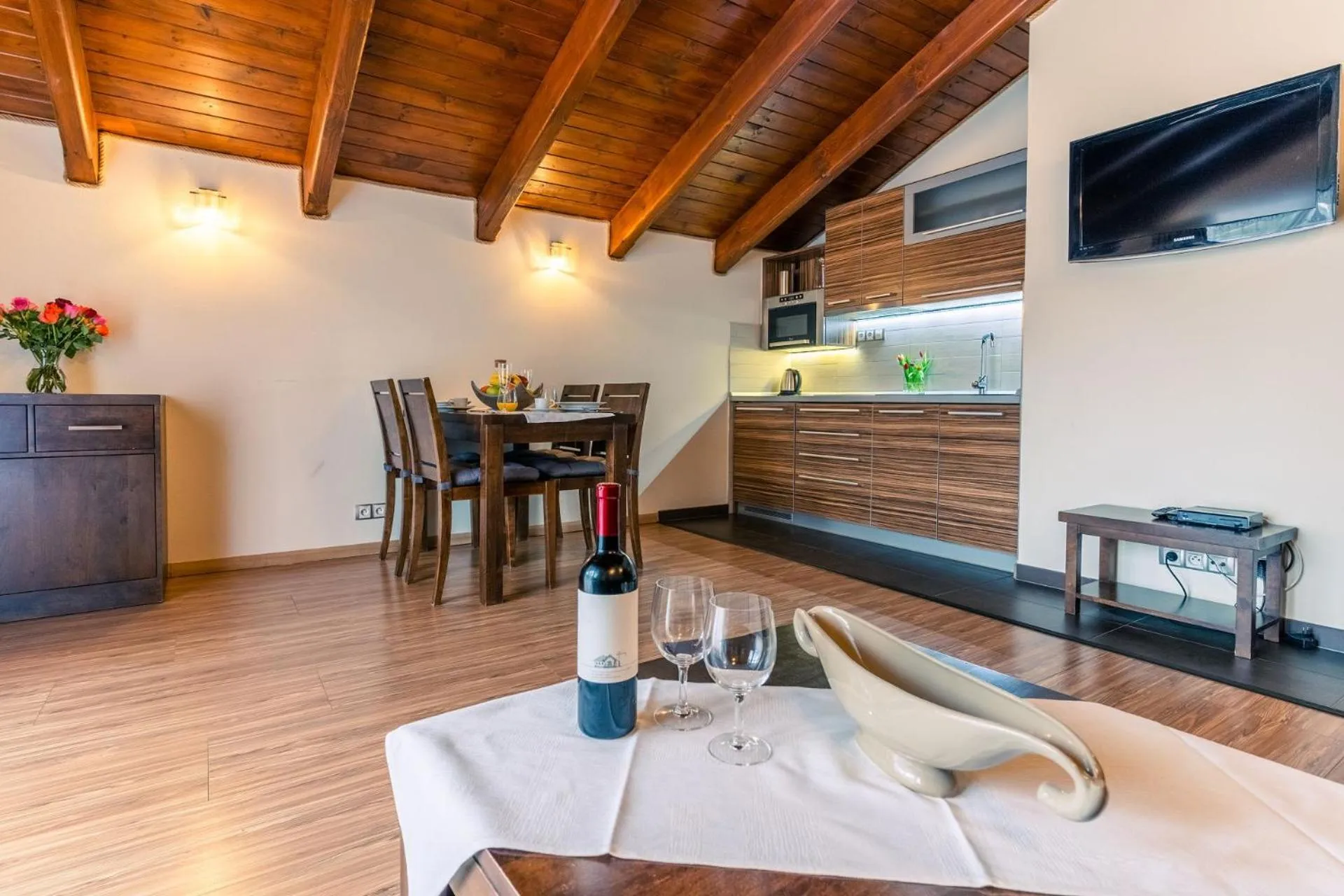 Dining area in Villa Gardenia