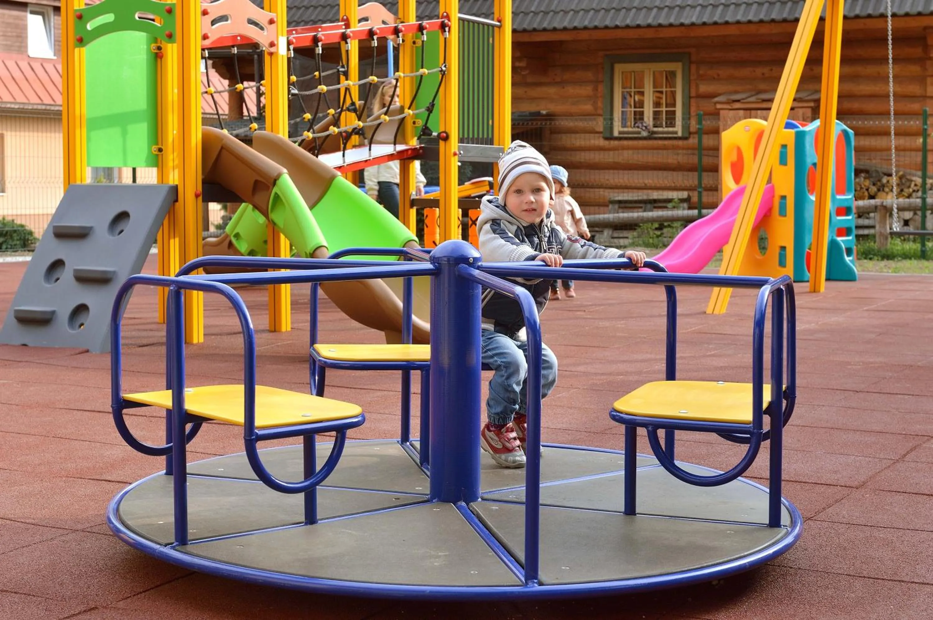 People in Villa Gardenia