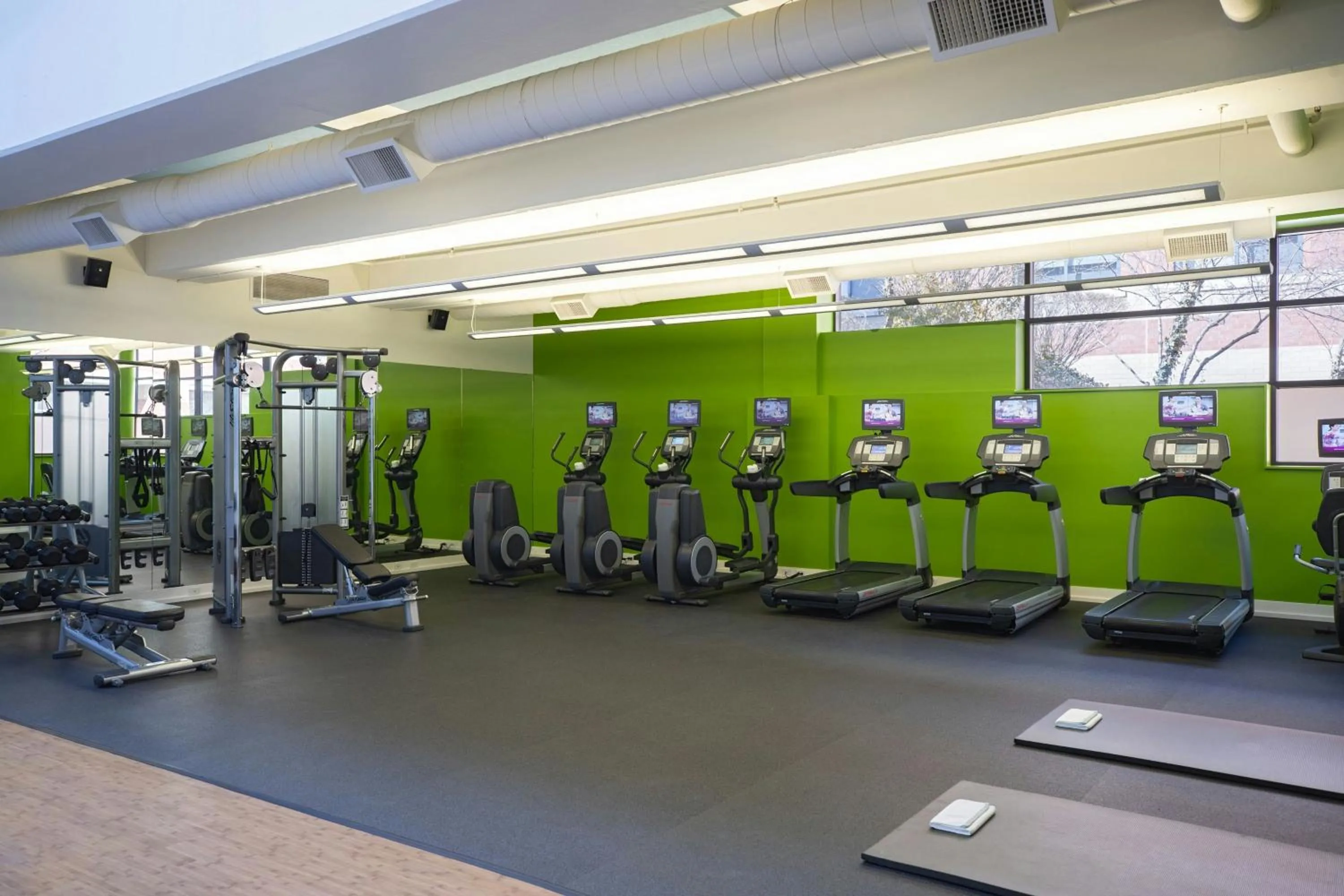 Fitness centre/facilities in The Baronette Renaissance Detroit-Novi Hotel