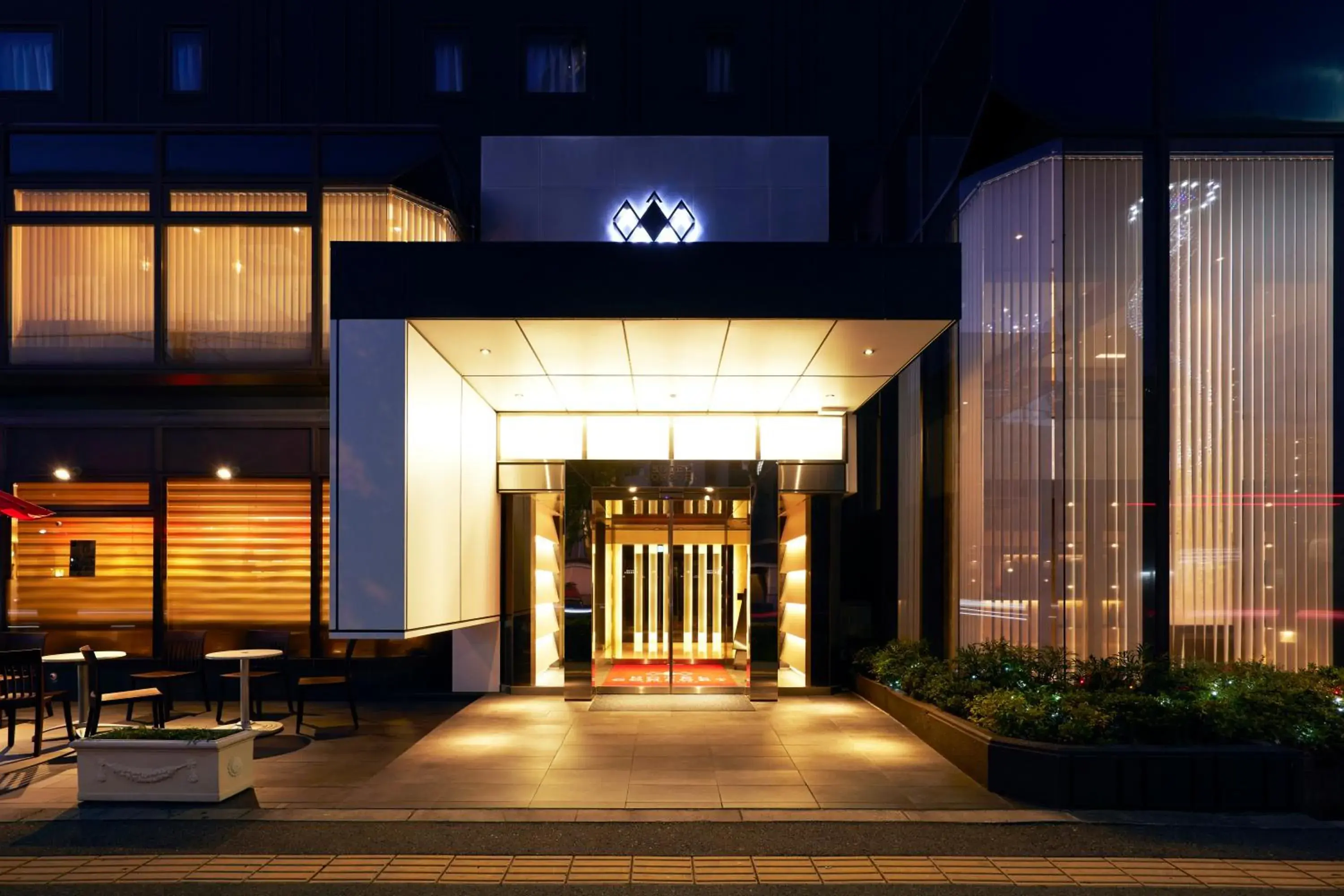 Property building in Hotel Consort Shin-Osaka Property building in Hotel Consort Shin-Osaka