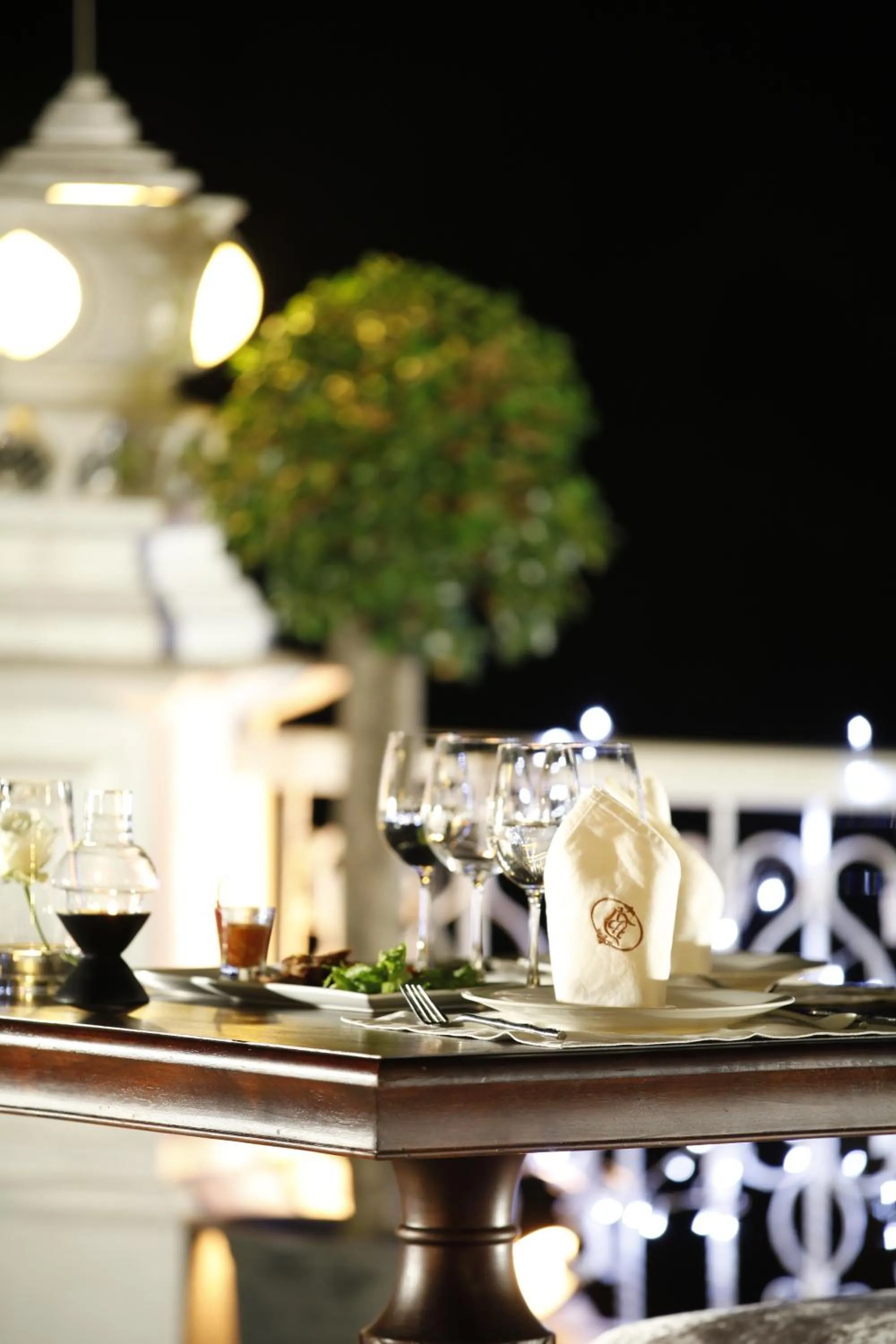 Restaurant/places to eat in Dhavara Boutique Hotel