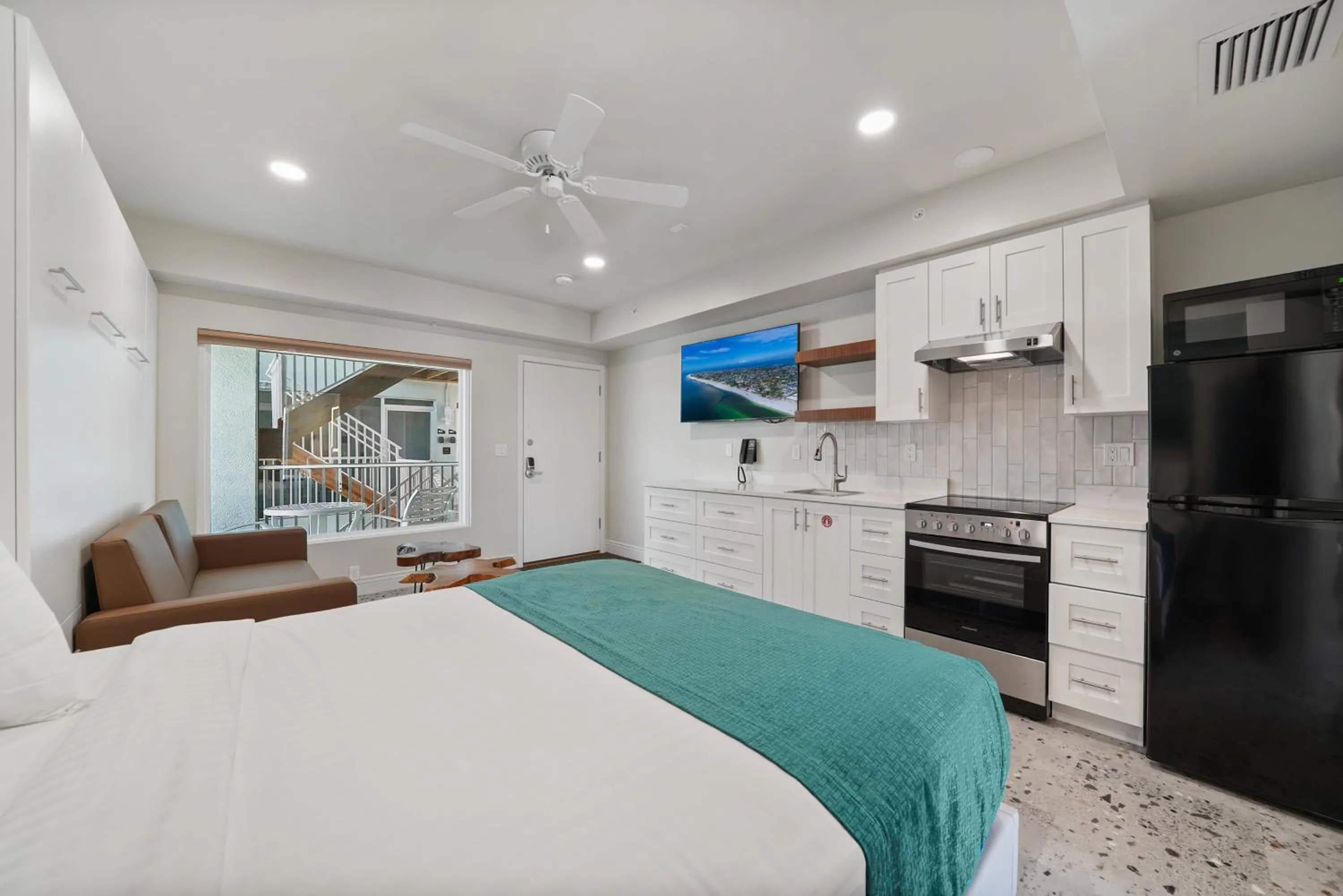 Photo of the whole room, Bed in Bridgewalk, a Landmark Resort