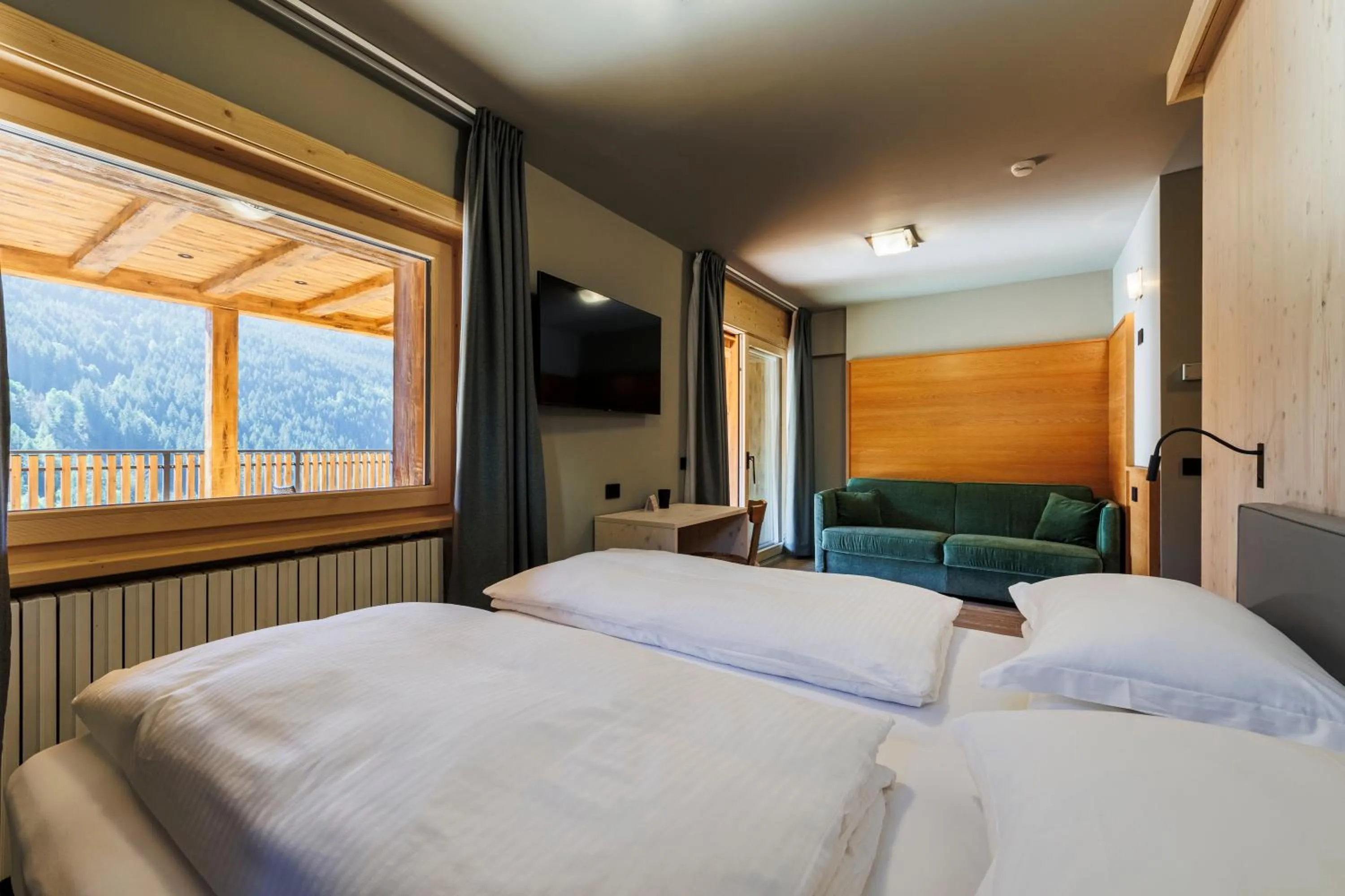 Bed in Hotel Miravalle