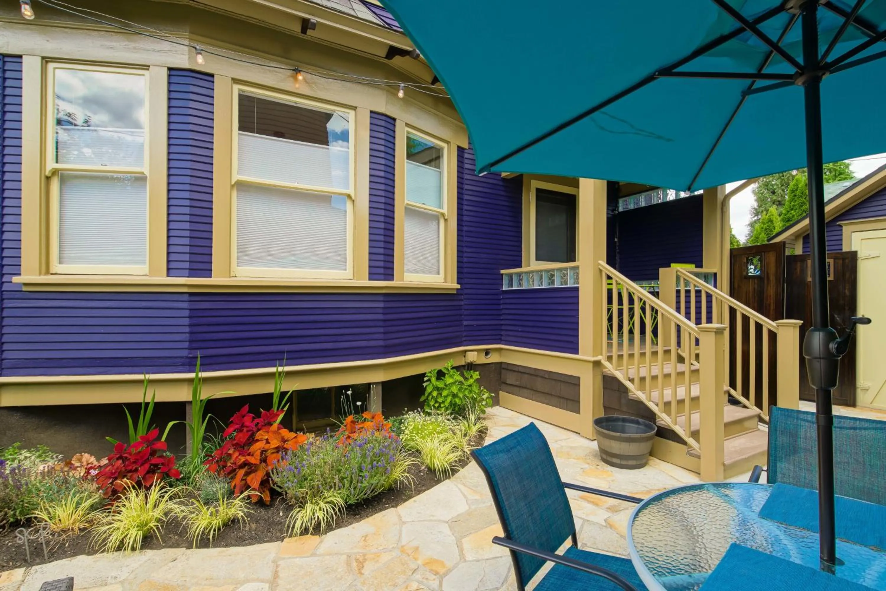 Secluded Patio Suite Right By All The Action