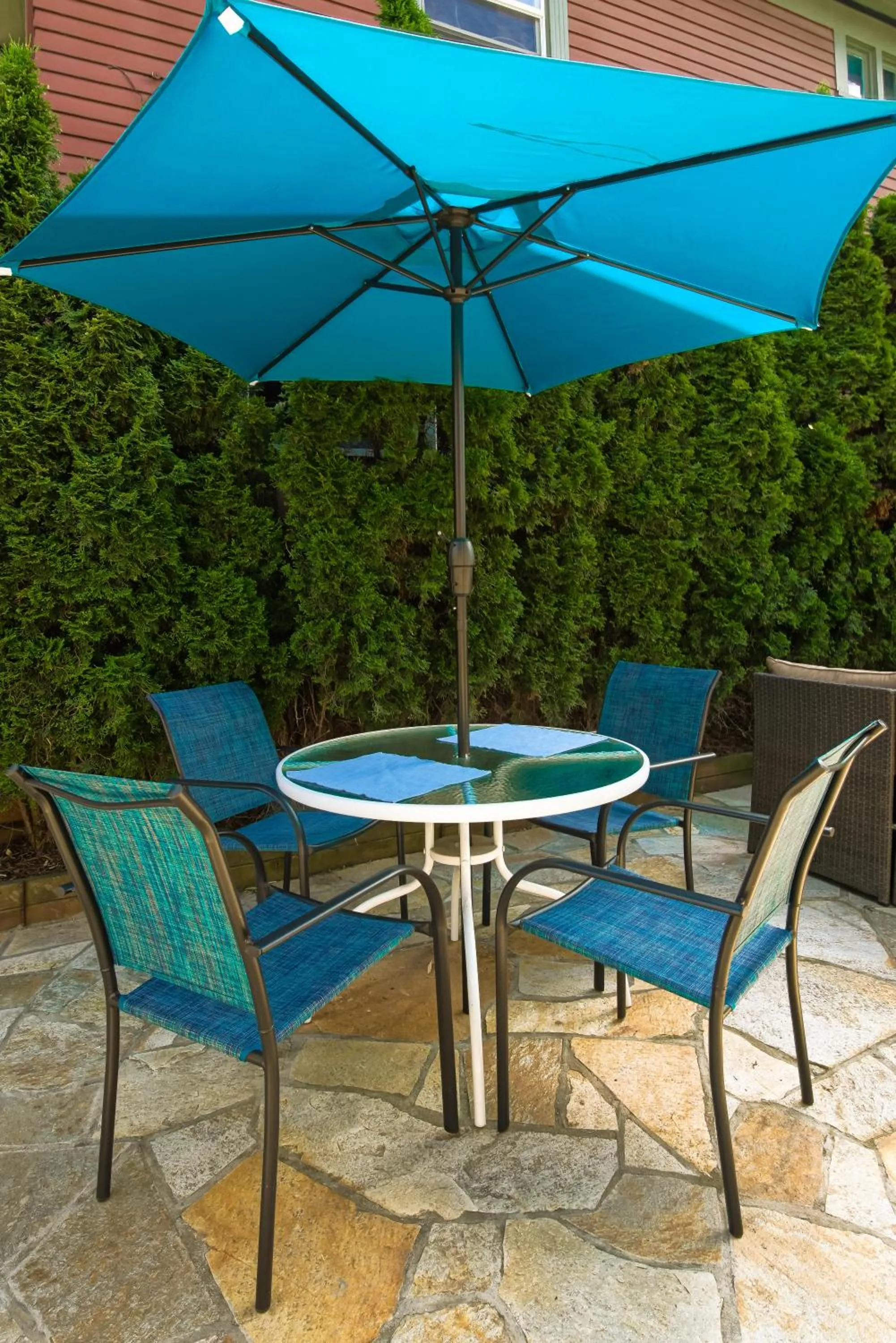 Secluded Patio Suite Right By All The Action