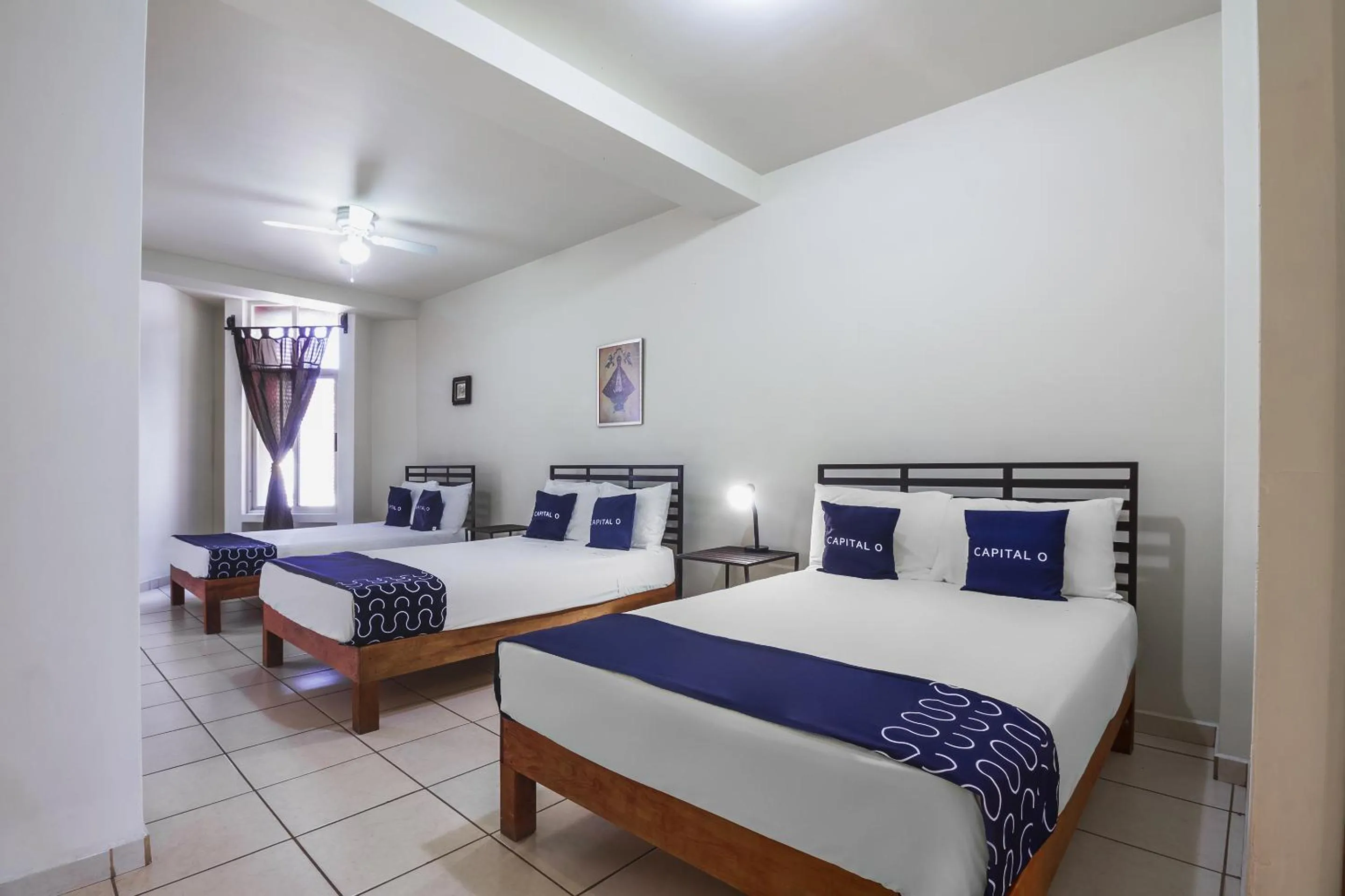 Standard Family Room in Hotel Plaza Galindo