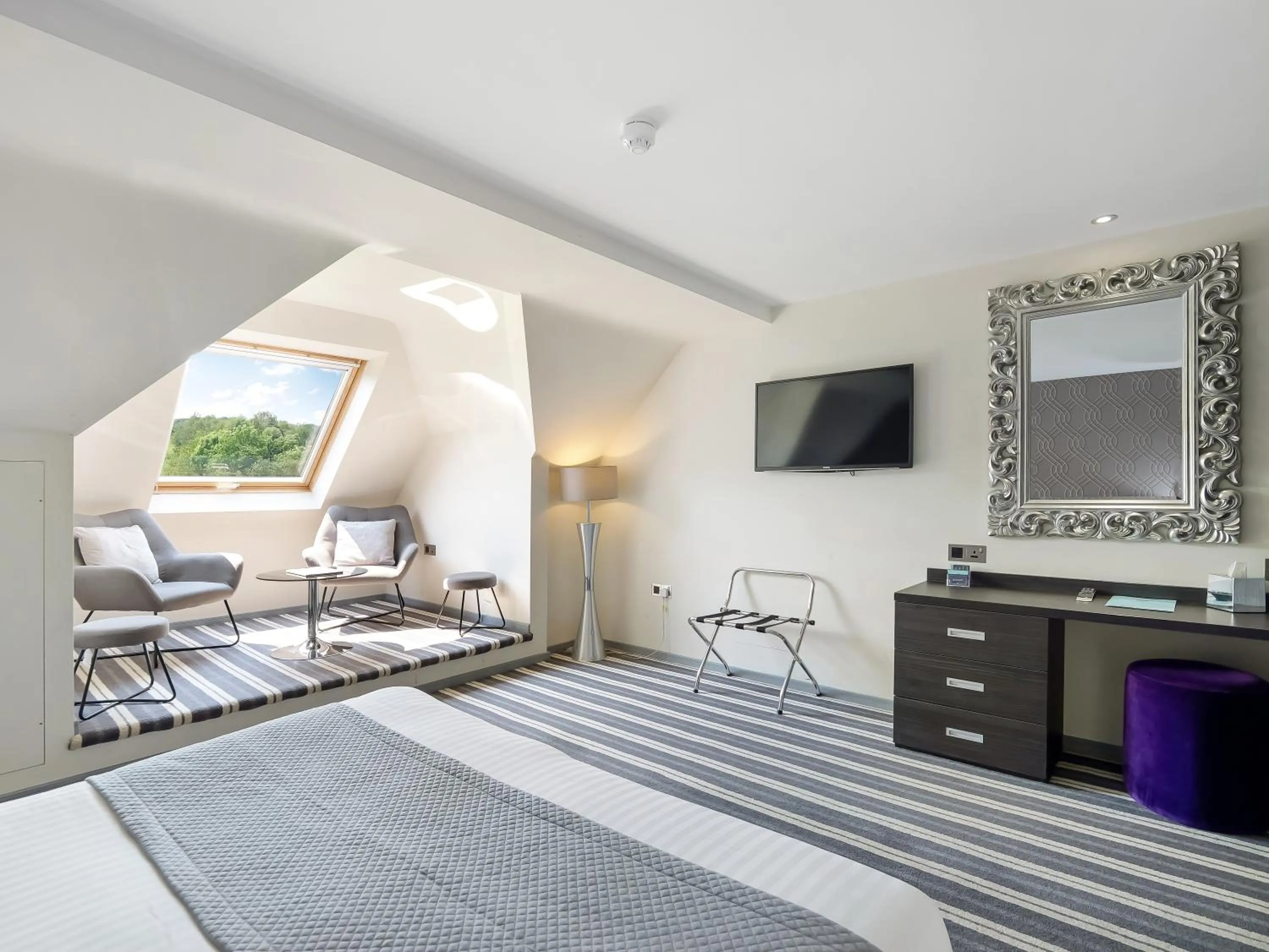 Bedroom, Bed in Wharton Park Golf & Country Club