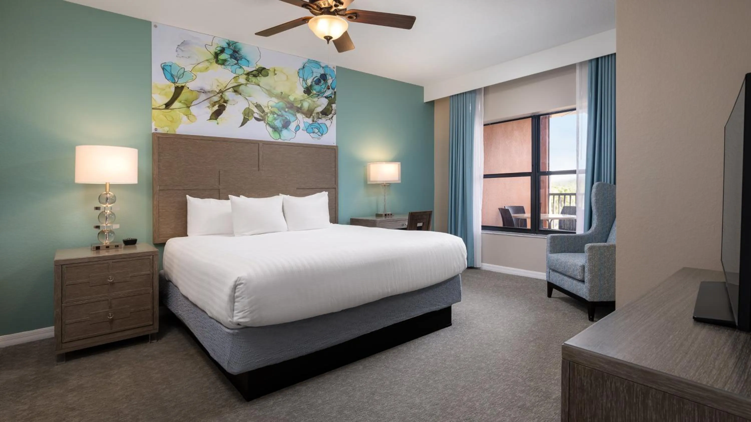 Photo of the whole room, Bed in Holiday Inn Club Vacations At Orange Lake Resort