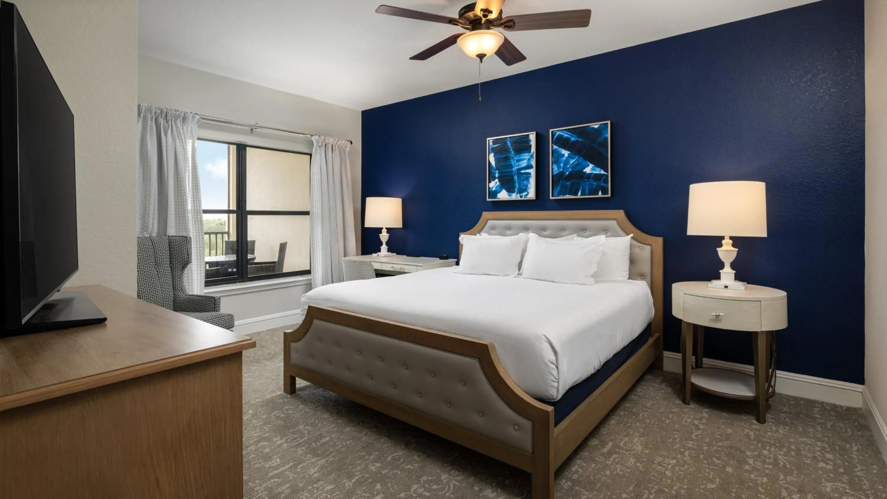 Photo of the whole room, Bed in Holiday Inn Club Vacations At Orange Lake Resort