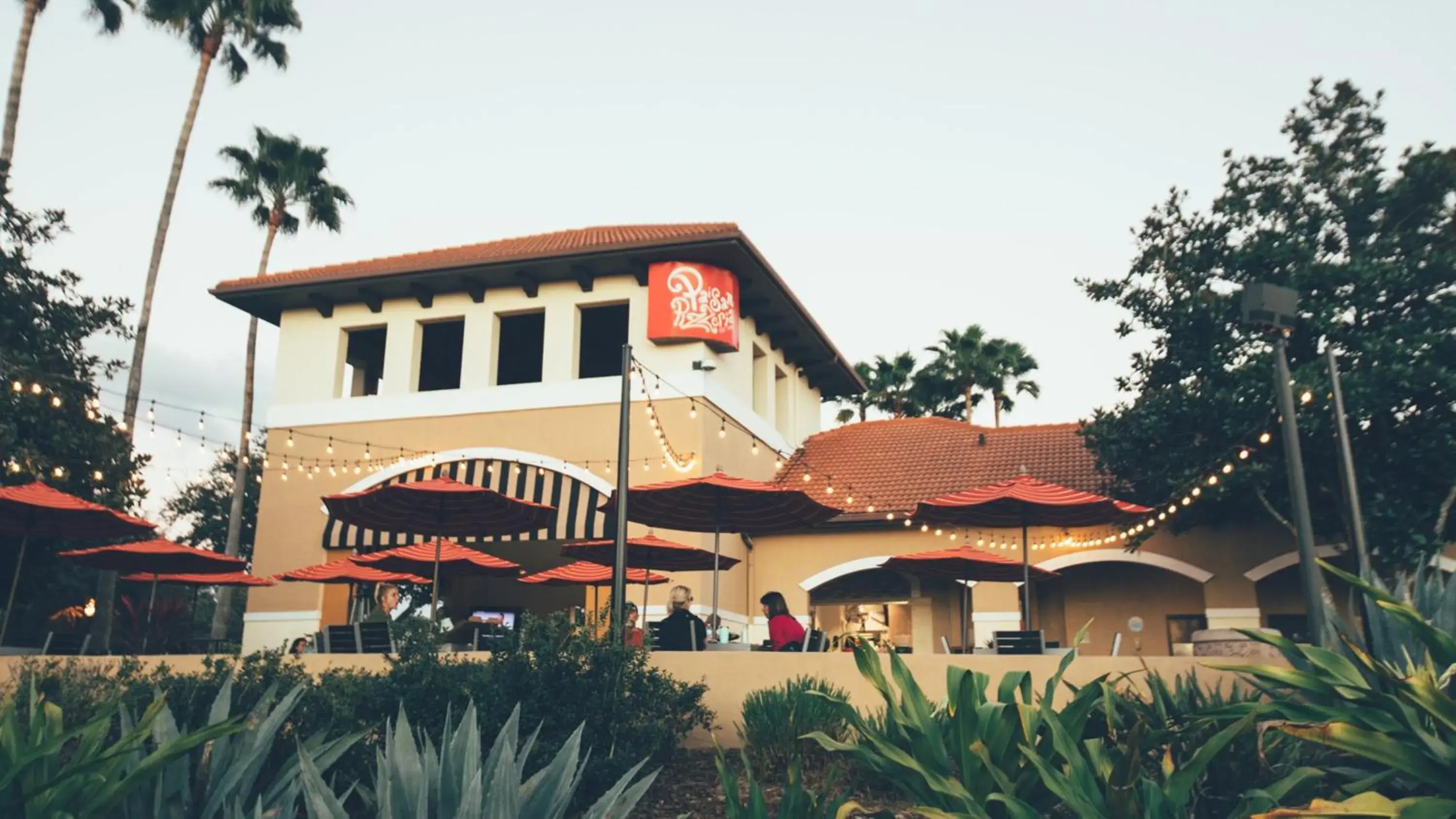 Restaurant/places to eat in Holiday Inn Club Vacations At Orange Lake Resort Restaurant/places to eat in Holiday Inn Club Vacations At Orange Lake Resort