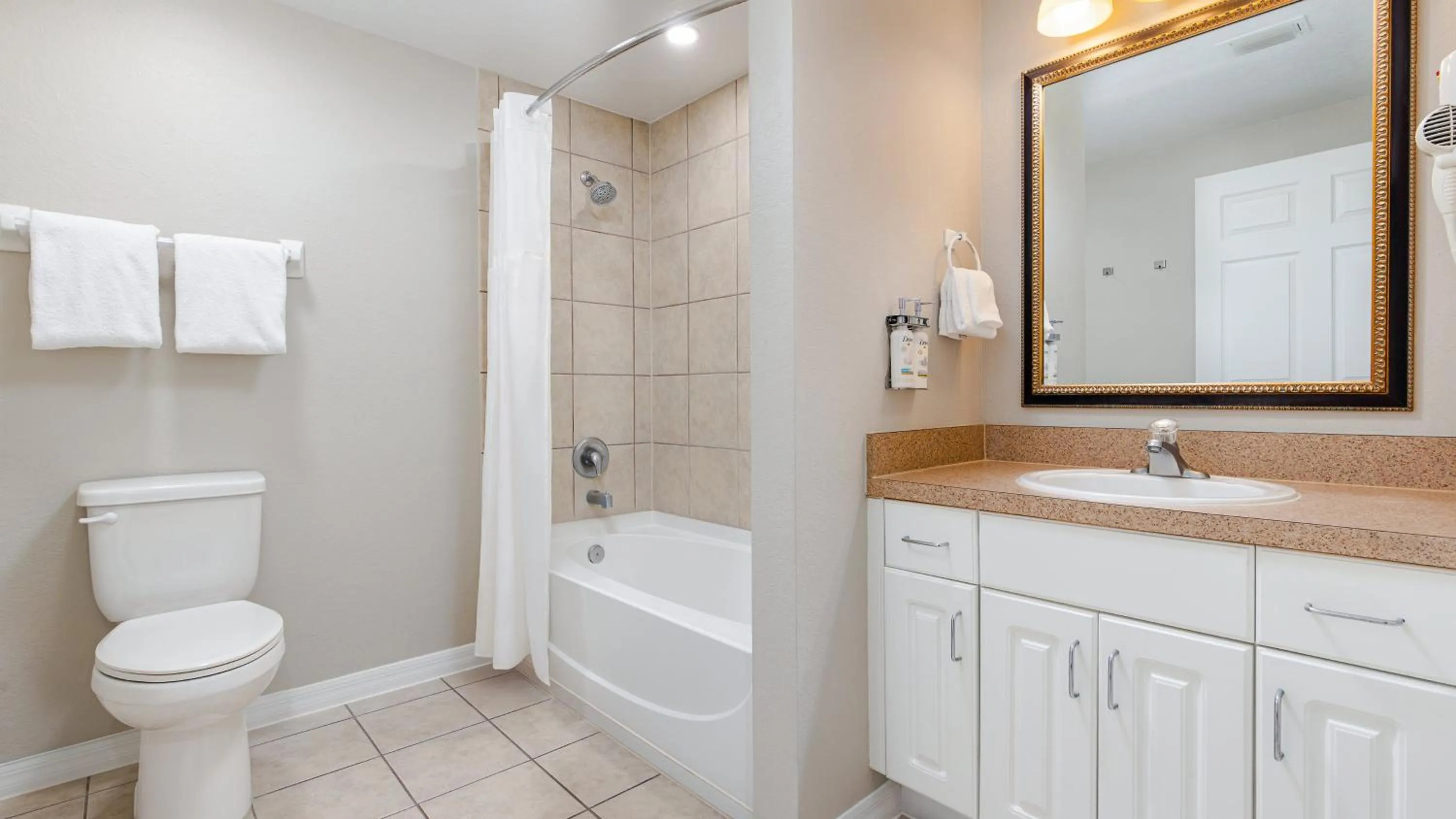 Photo of the whole room in Holiday Inn Club Vacations At Orange Lake Resort