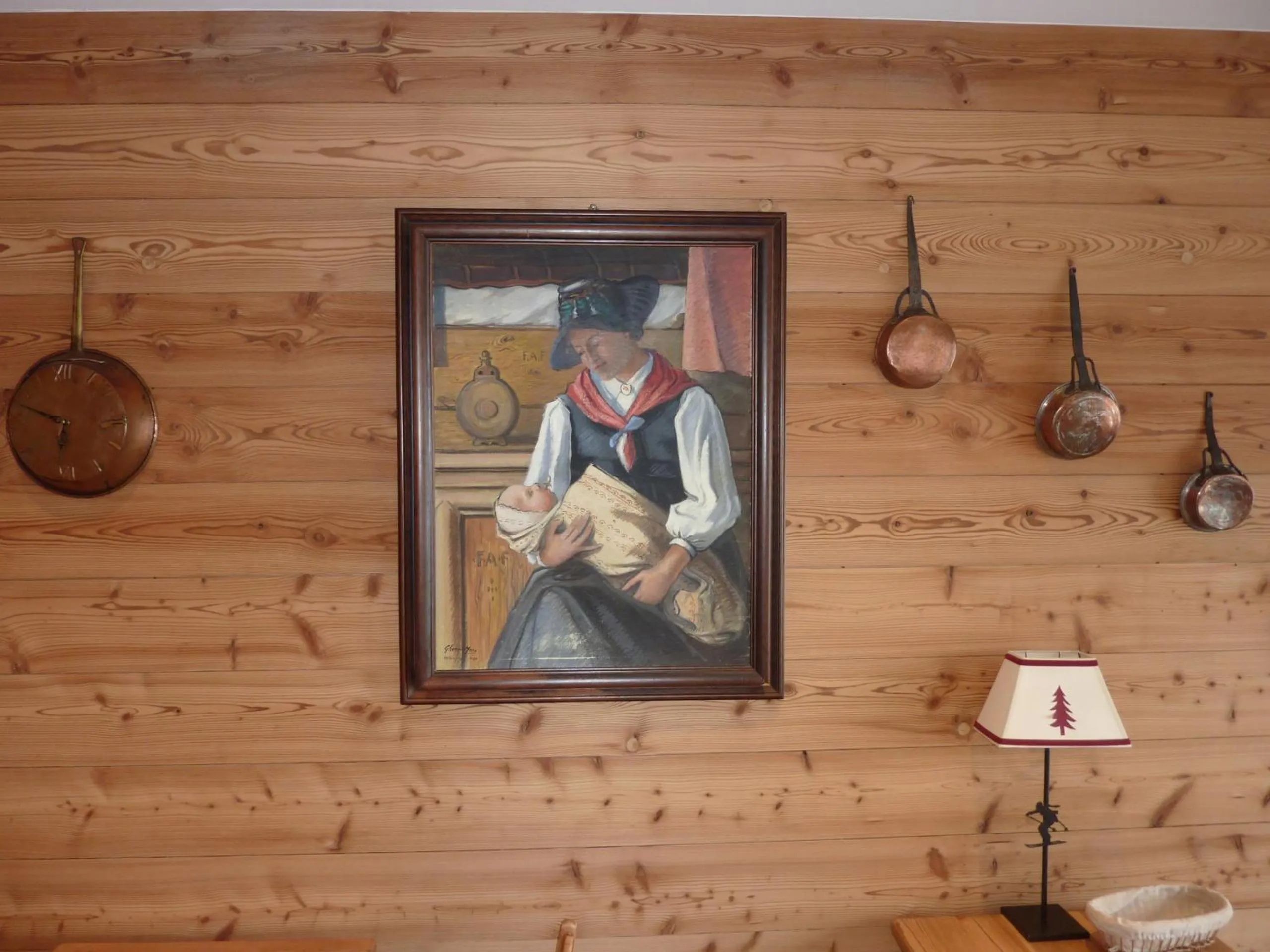 Decorative detail in Hotel Mont.Lac