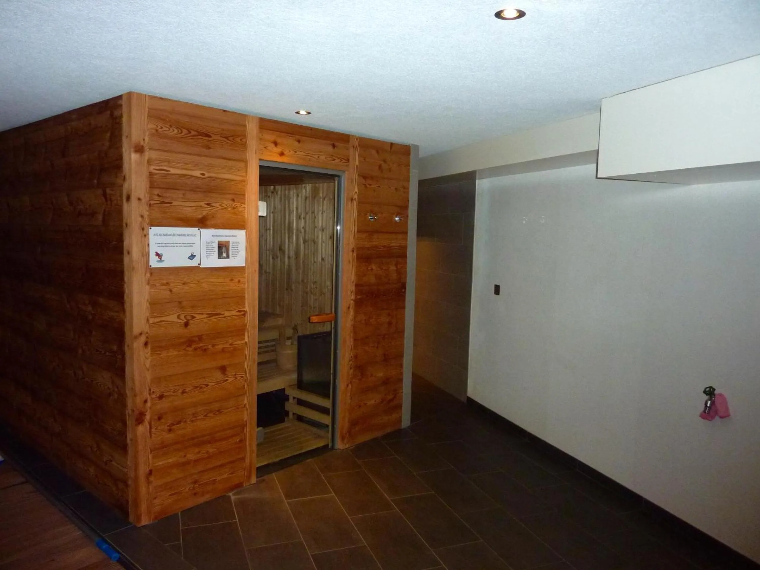 Spa and wellness centre/facilities in Hotel Mont.Lac