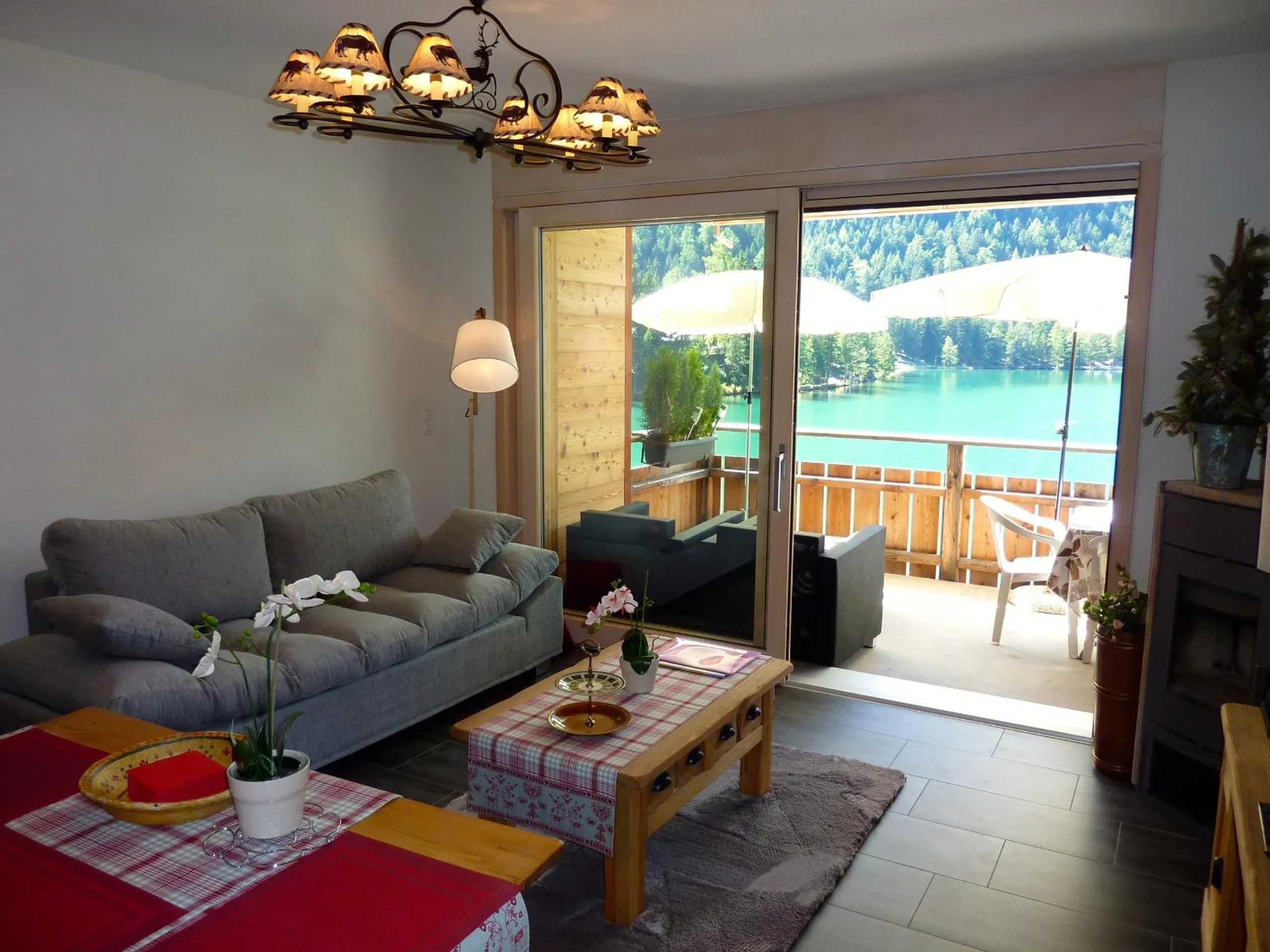 Day in Hotel Mont.Lac