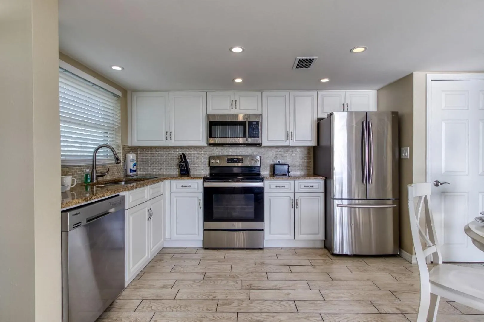 Kitchen/Kitchenette in The New Hotel Collection Beachfront