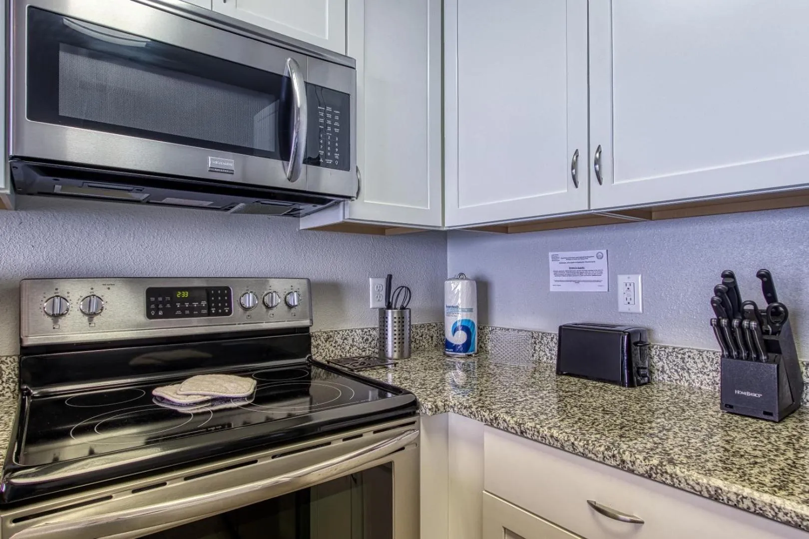 Kitchen/Kitchenette in The New Hotel Collection Beachfront
