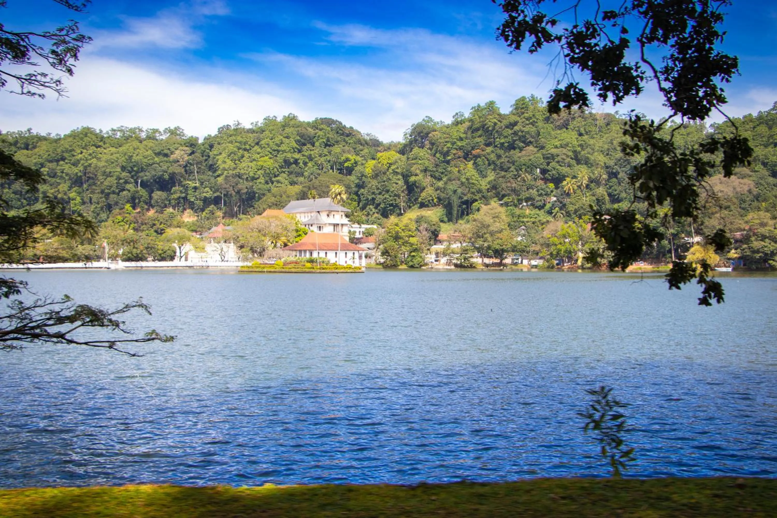 Nearby landmark in Hotel Lakefield