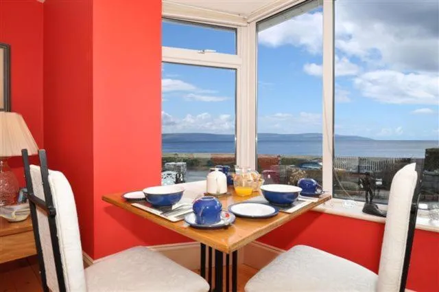 Claremount House B&B