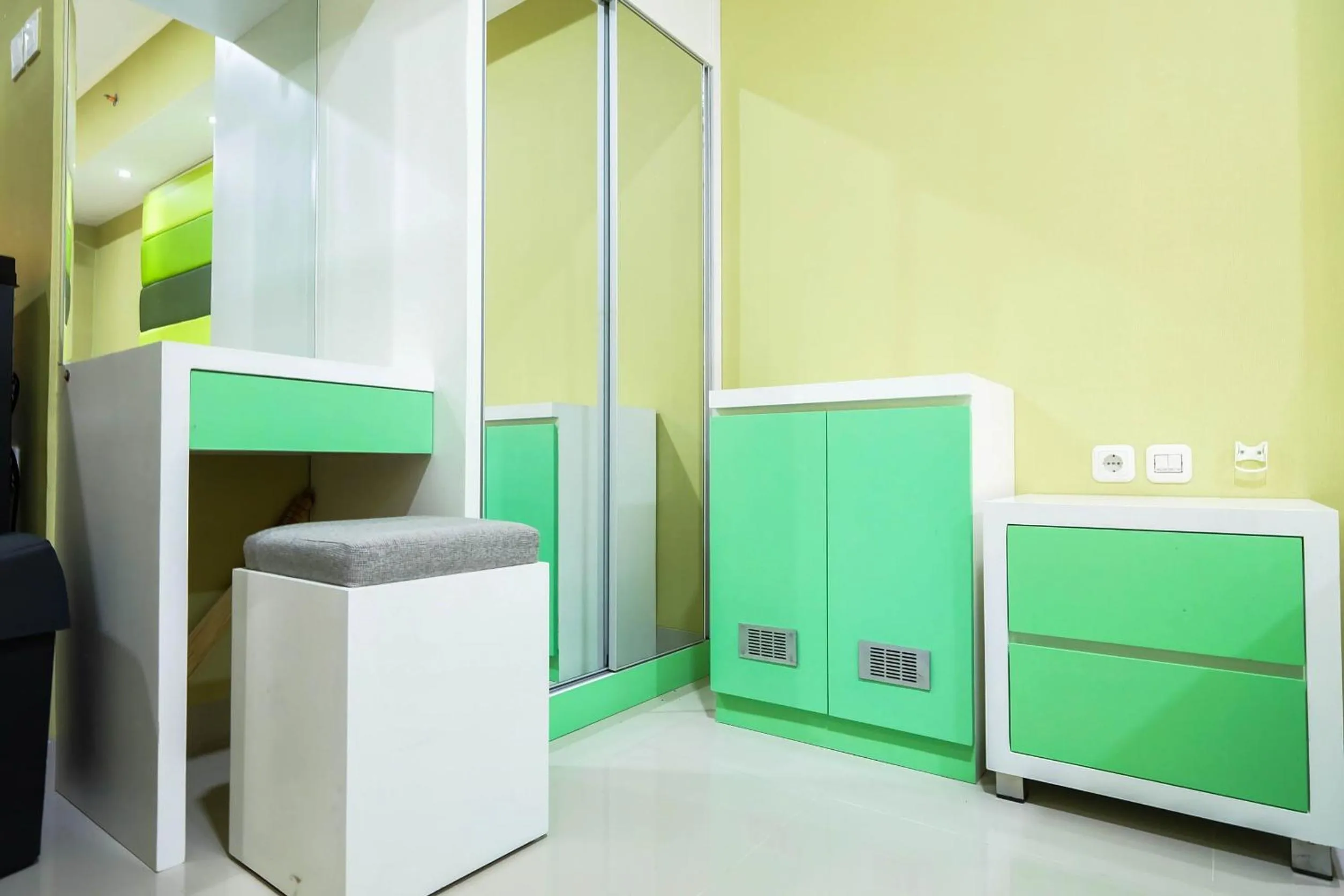 Strategic Studio The Oasis Cikarang near Omni Hospital By Travelio