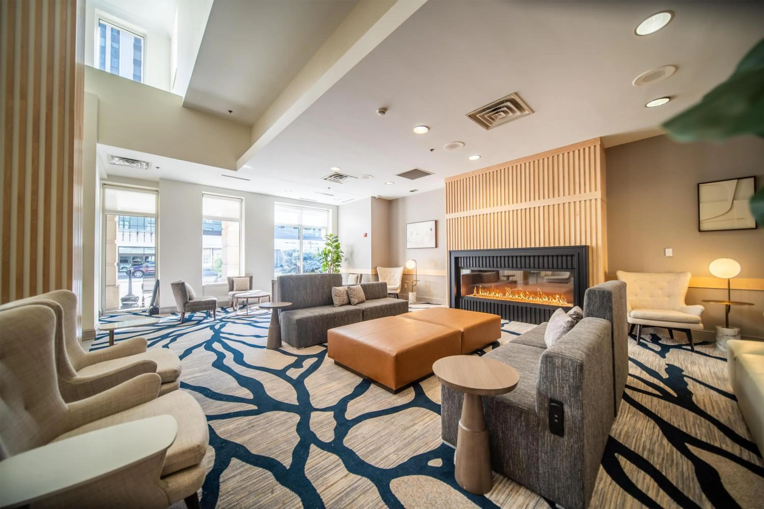 Lobby or reception in Hilton Garden Inn Rochester Downtown