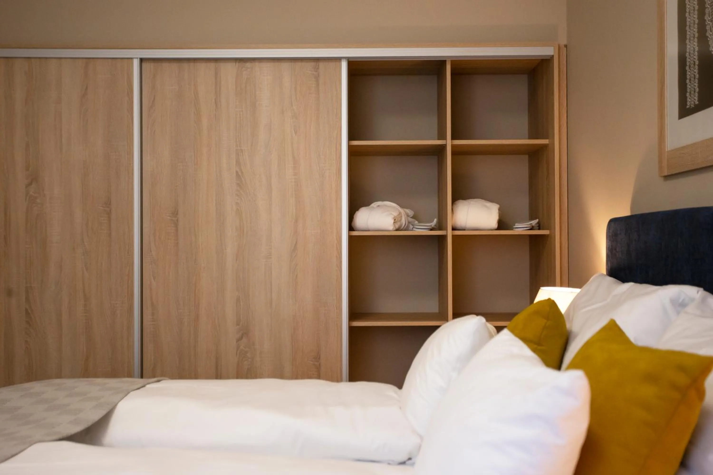 Bedroom, Bed in SALAMANDRA Hotel