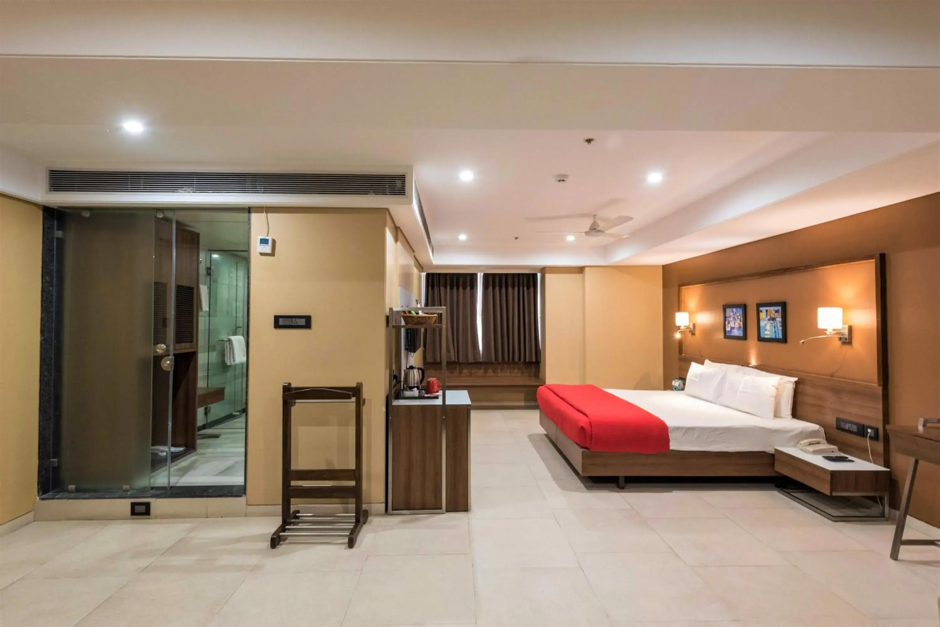 Bedroom, Bed in Enrise by Sayaji ,Pune Bedroom, Bed in Enrise by Sayaji ,Pune