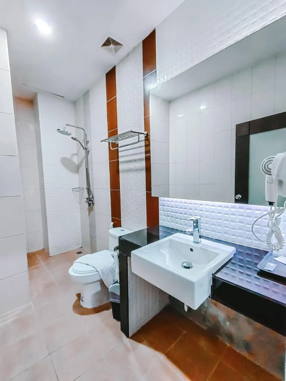 Bathroom in The Harbour Front Hotel