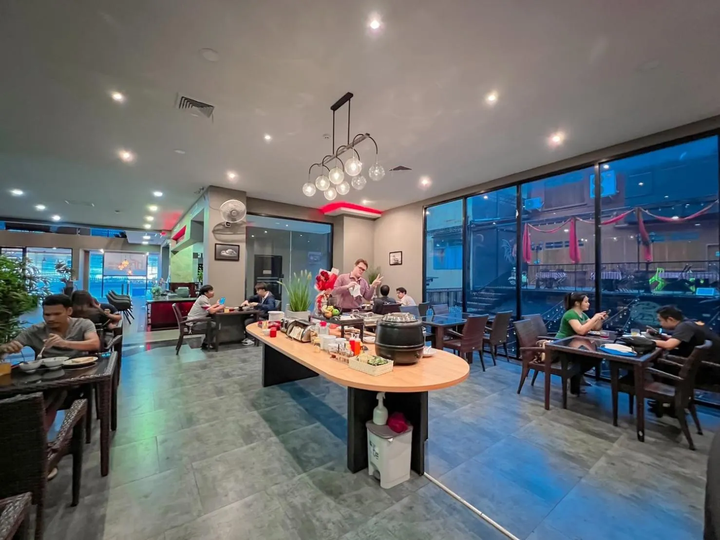 The Harbour Front Hotel