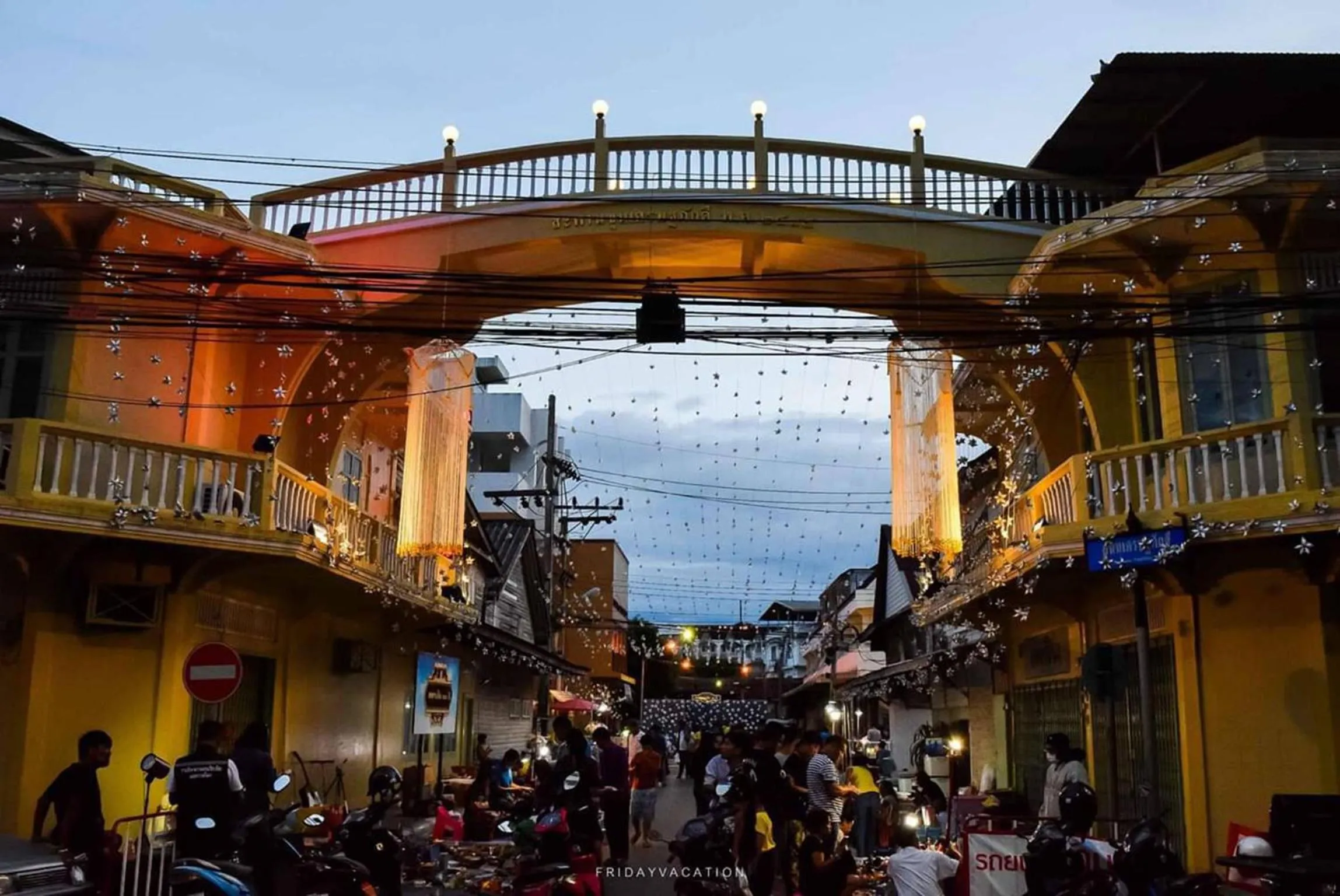 Neighbourhood in The Harbour Front Hotel