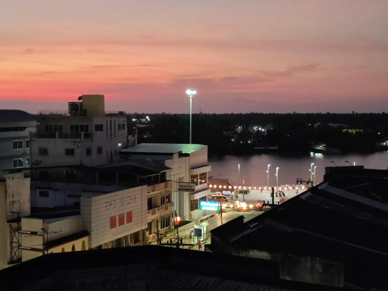 The Harbour Front Hotel