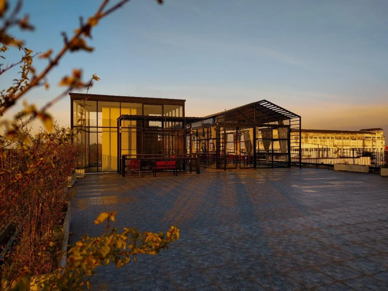 The Harbour Front Hotel