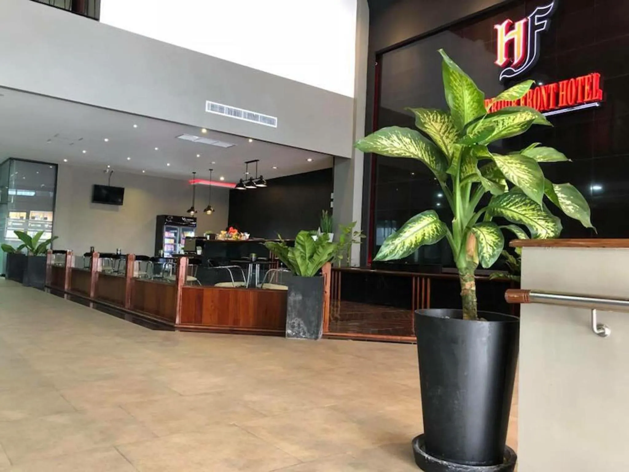 Lobby or reception in The Harbour Front Hotel