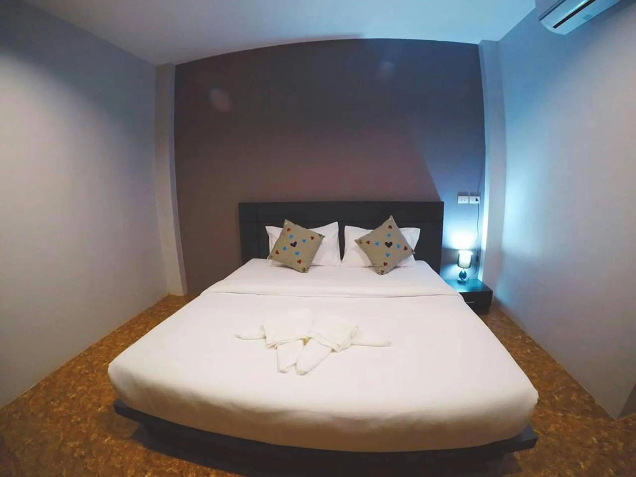 Bedroom, Bed in HillSide Boutique