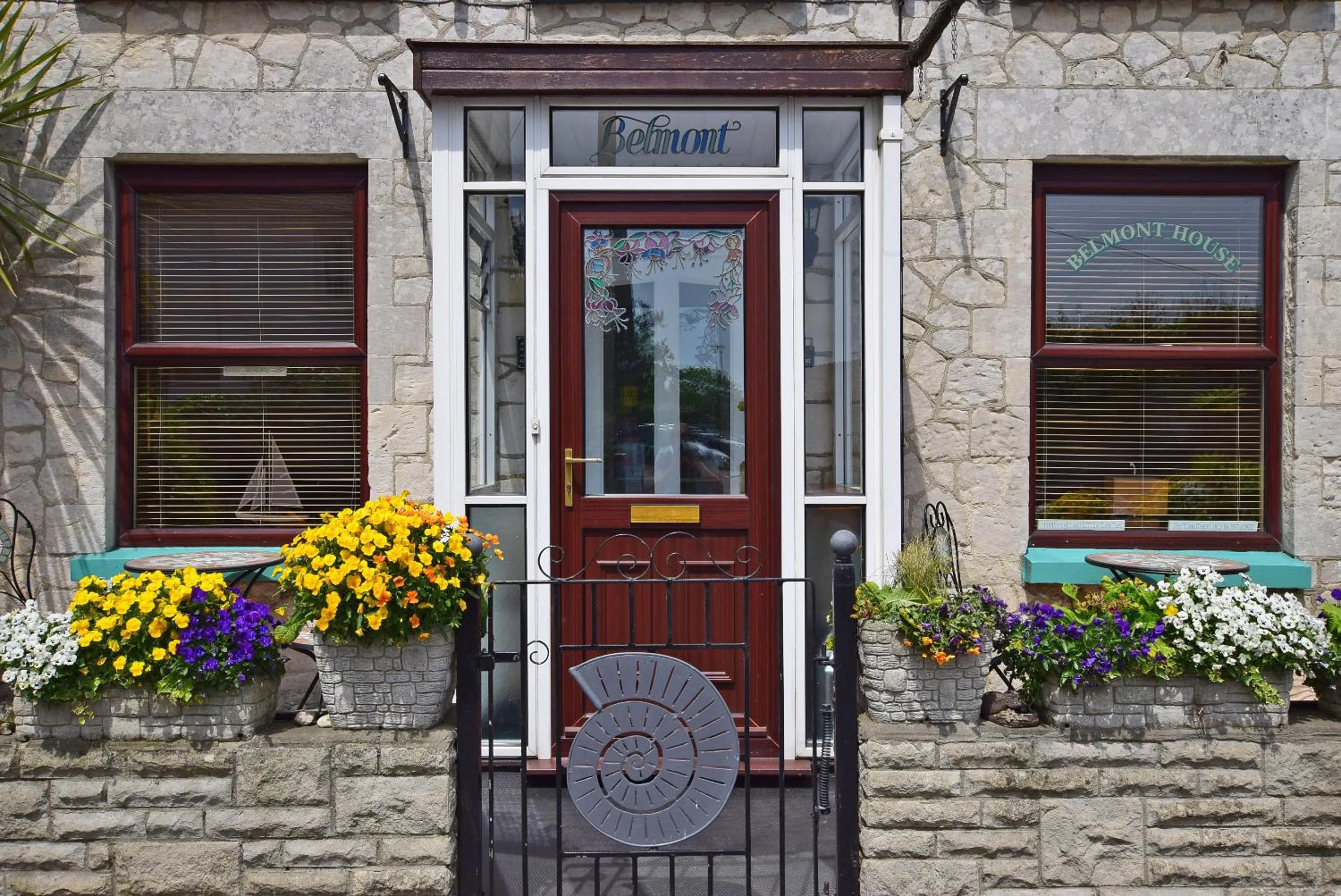 Facade/entrance in Belmont House Beer - Adults Only - Free Parking