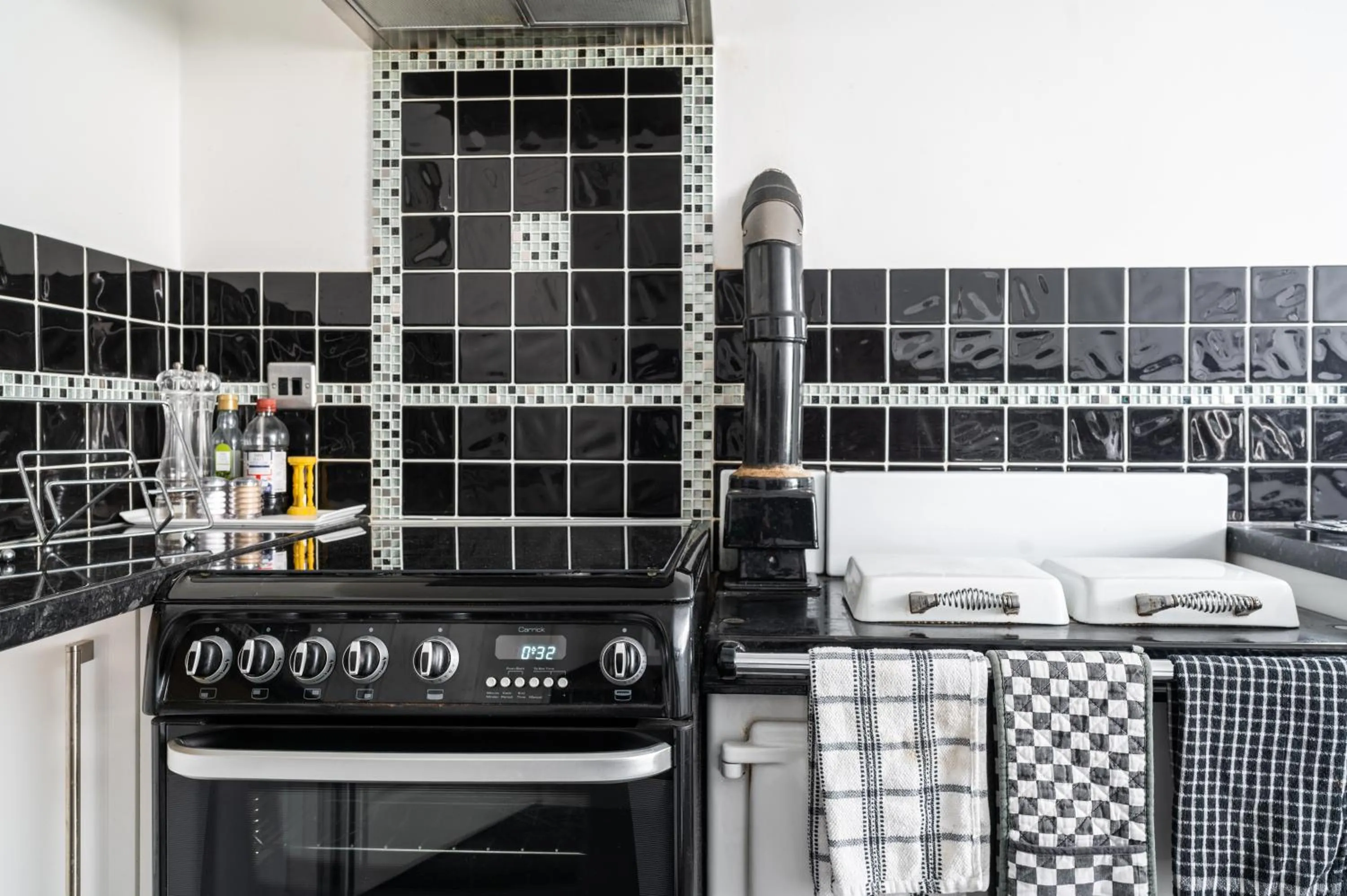 Belmont House Beer - Adults Only - Free Parking