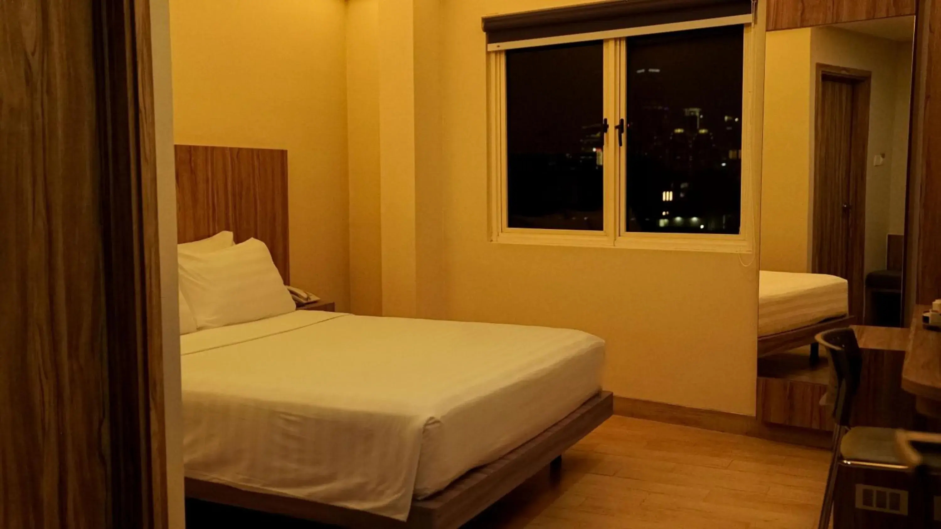 Bed in Hotel Cikini Bed in Hotel Cikini