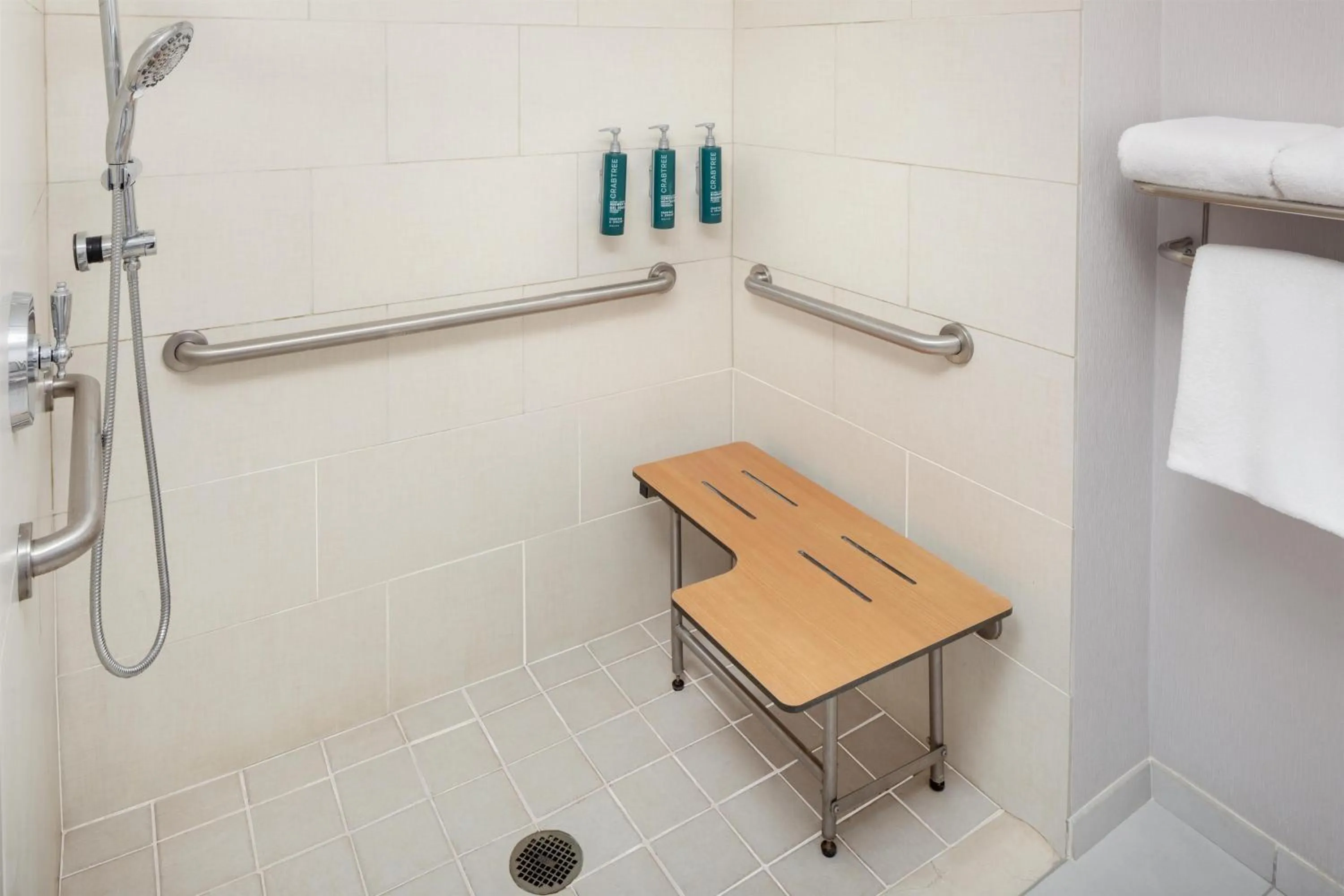 Bathroom in DoubleTree by Hilton Hotel & Suites Pittsburgh Downtown