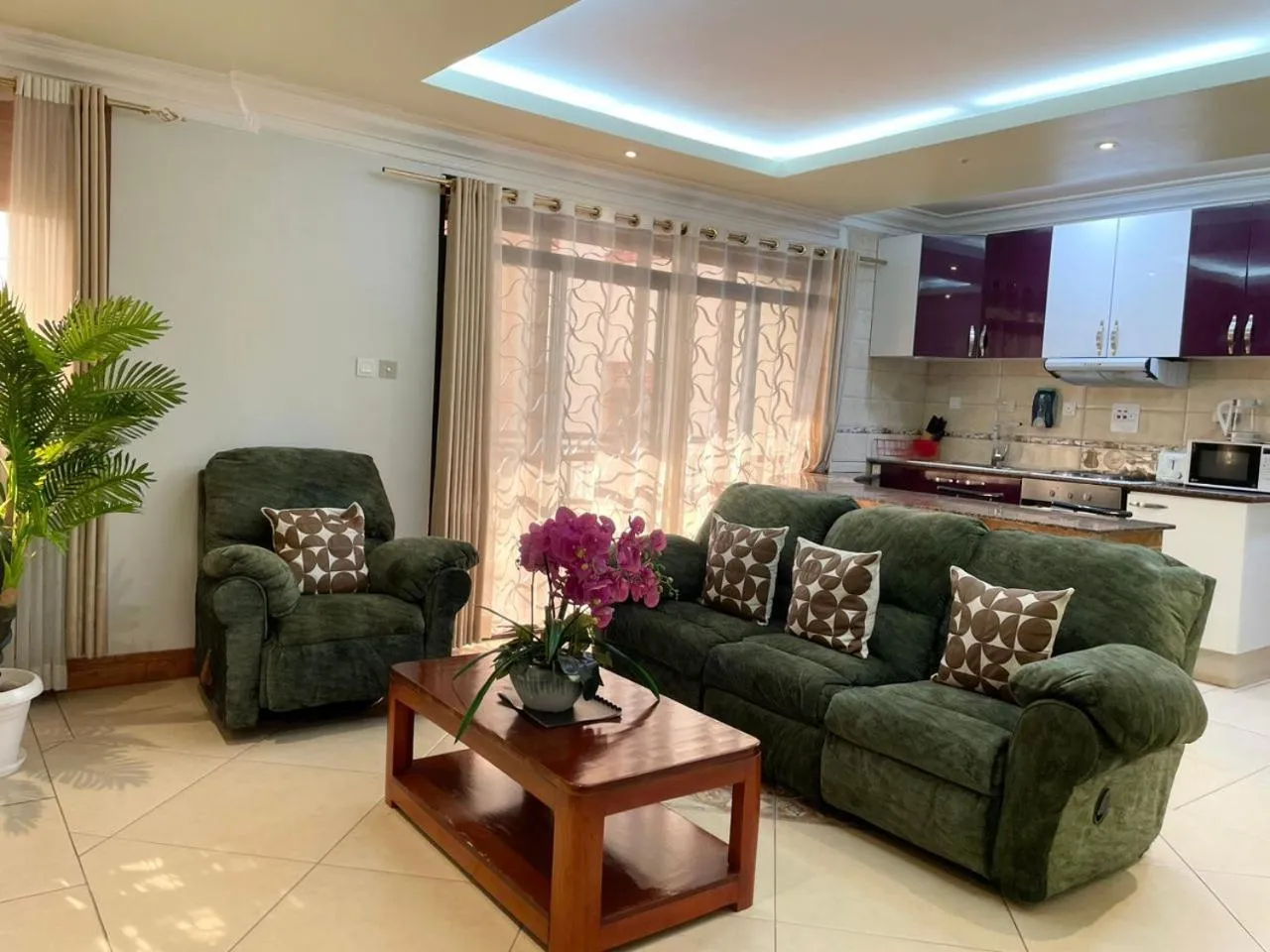 Kitchen or kitchenette in Dina Apartments