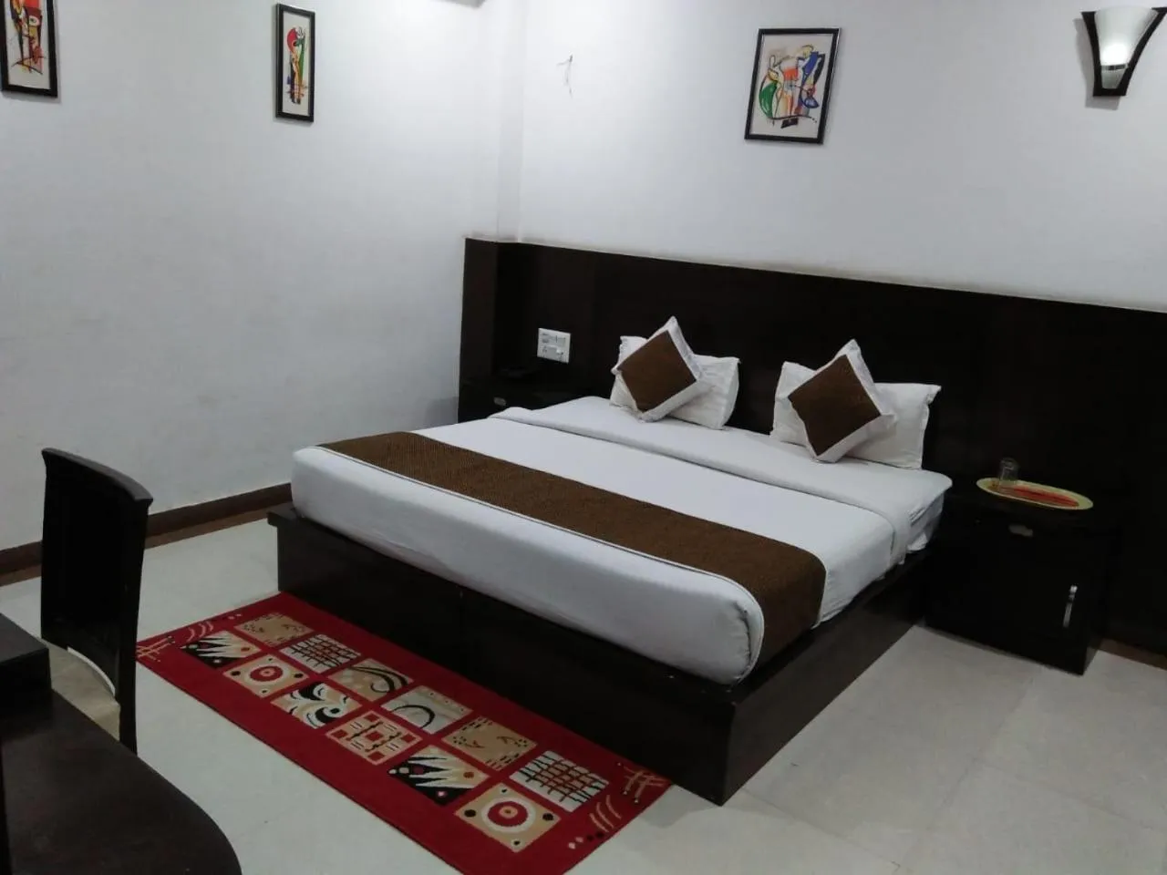 Bed in Hotel Agra Dazzling East Gate