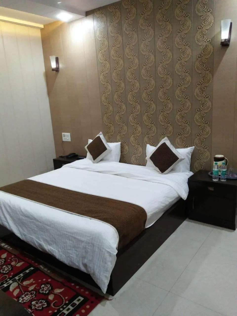 Bed in Hotel Agra Dazzling East Gate