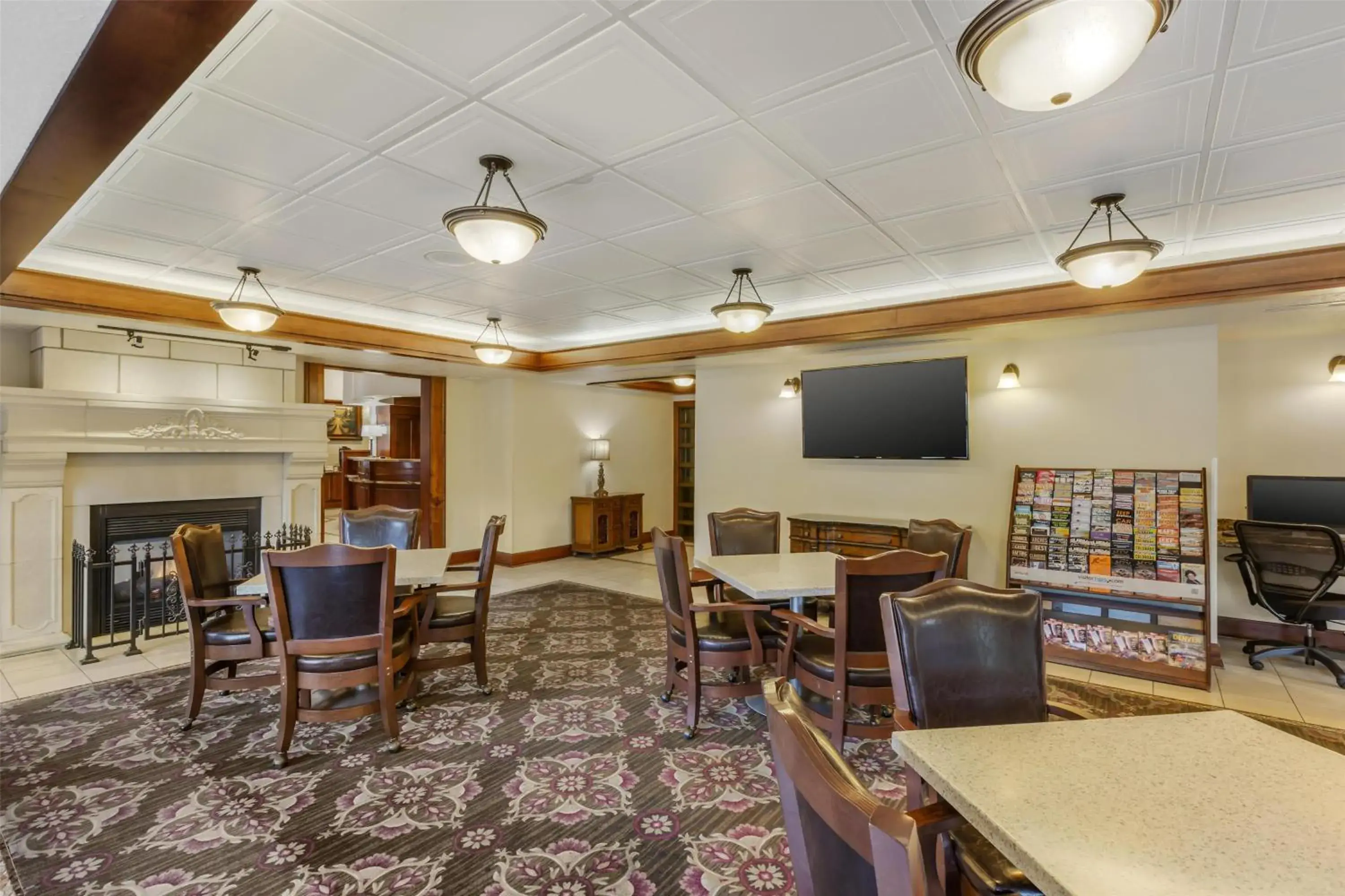 Lobby or reception in Best Western Plus Greenwell Inn Lobby or reception in Best Western Plus Greenwell Inn