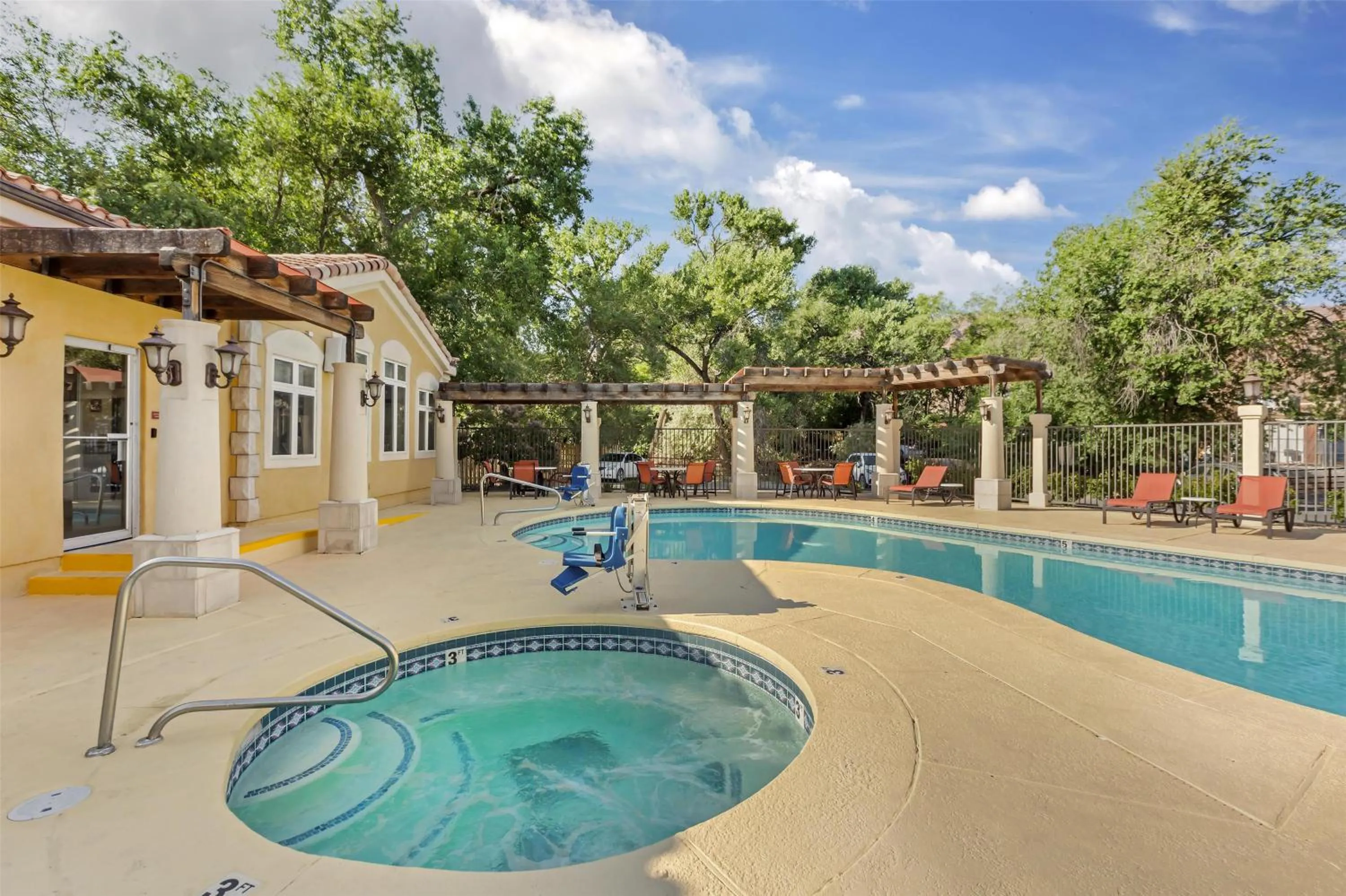 Pool view in Best Western Plus Greenwell Inn