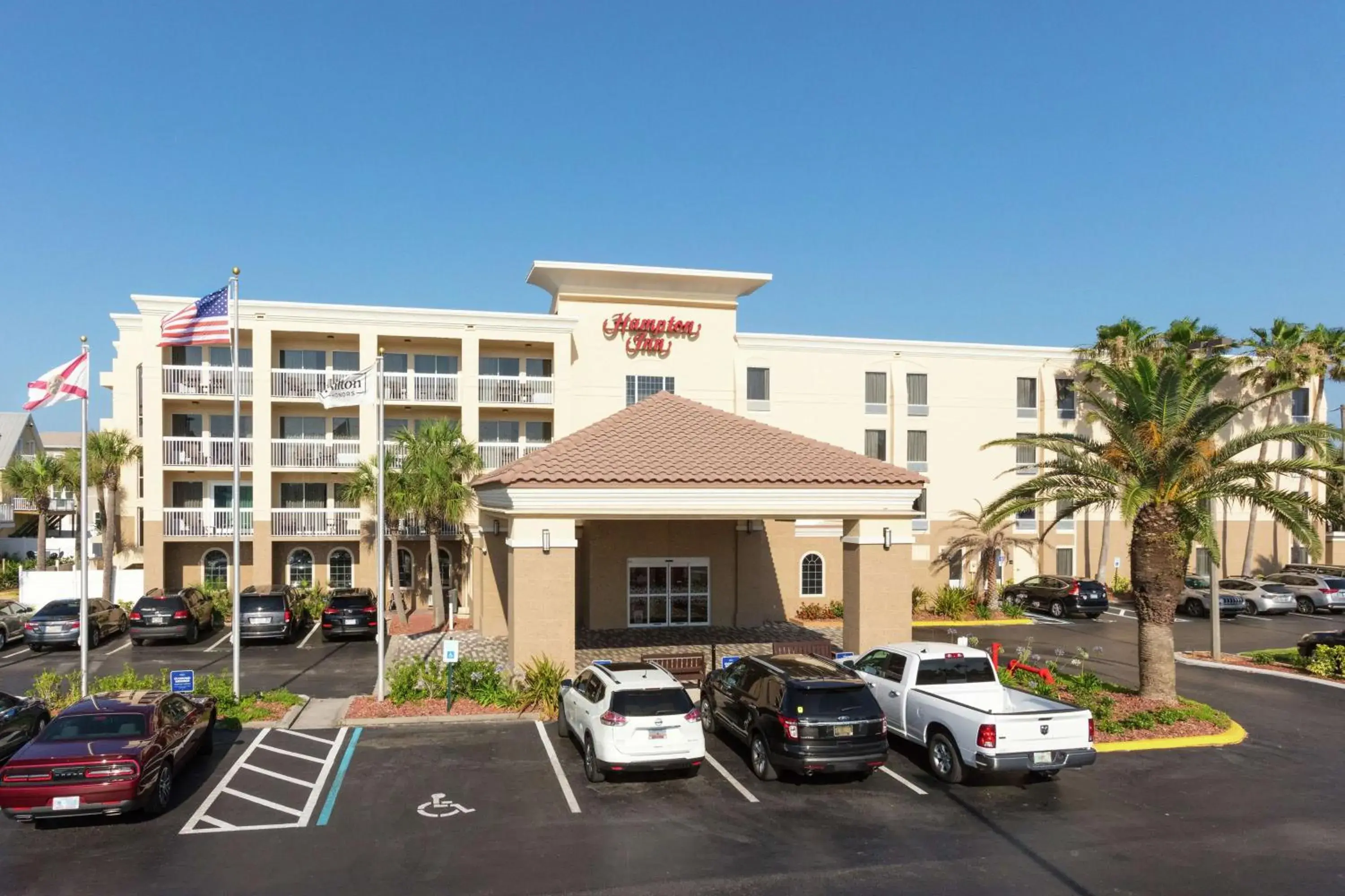 Property building in Hampton Inn Saint Augustine Beach Property building in Hampton Inn Saint Augustine Beach