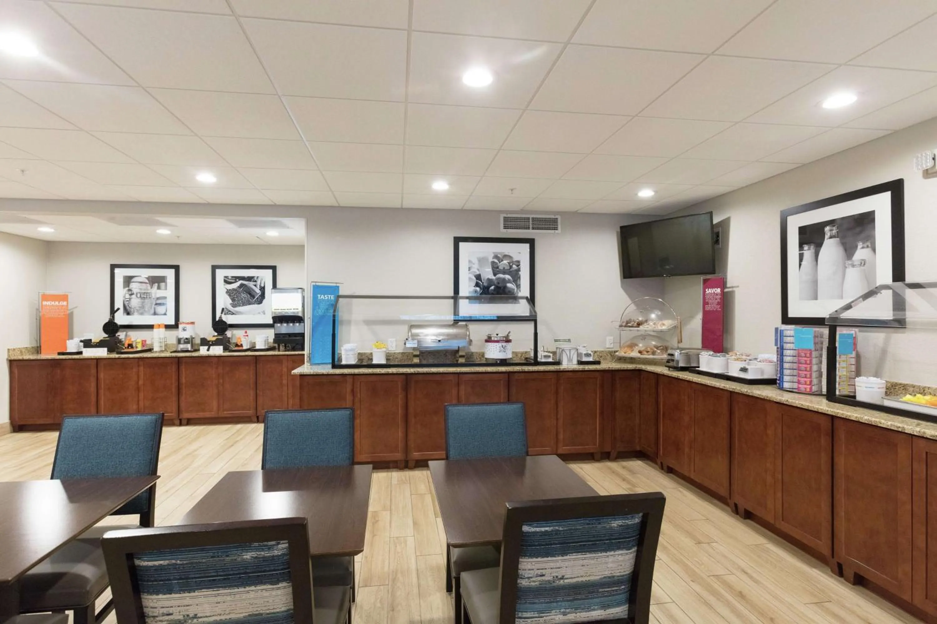 Breakfast in Hampton Inn Saint Augustine Beach