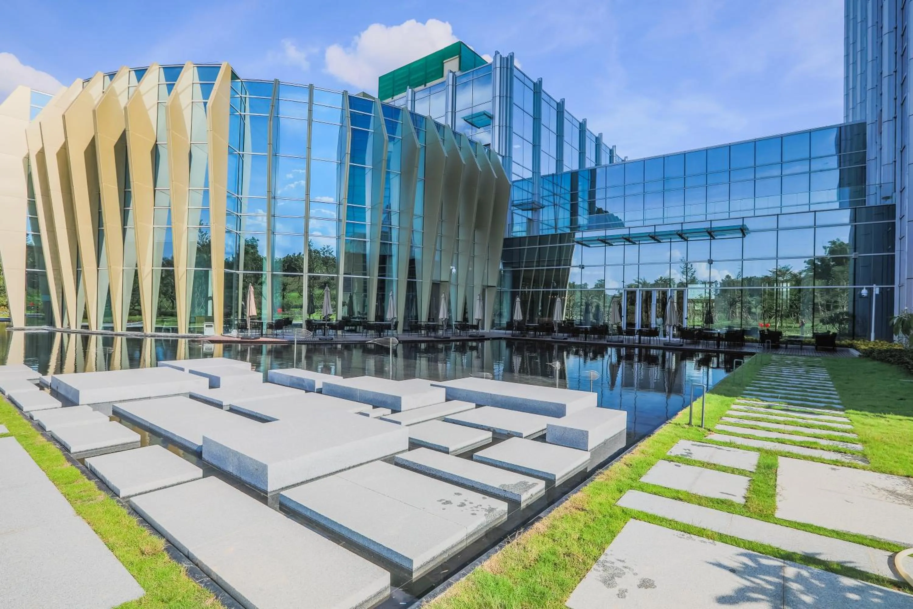 Property building in Wanda Realm Heshan